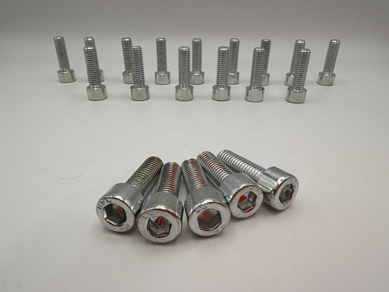 Allen Bolts (8mm) - 651825H image