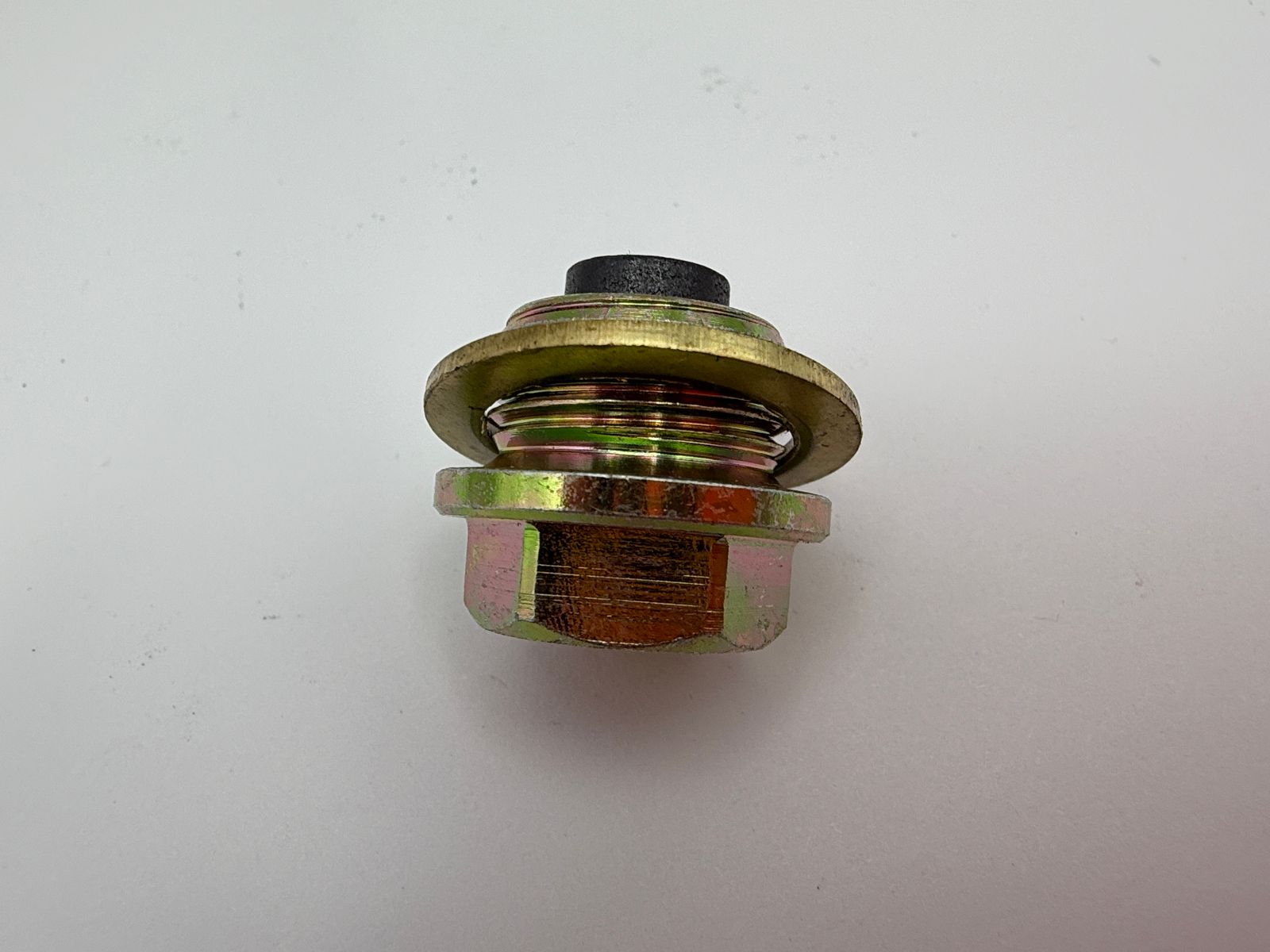 Sump Bolts - 654118H image