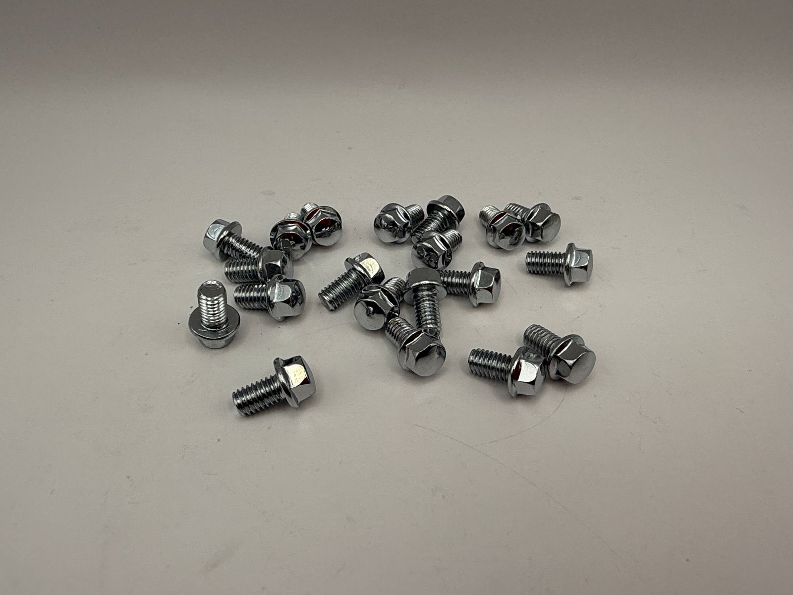 Chrome Bolts (6mm Flanged) - 654610HC image