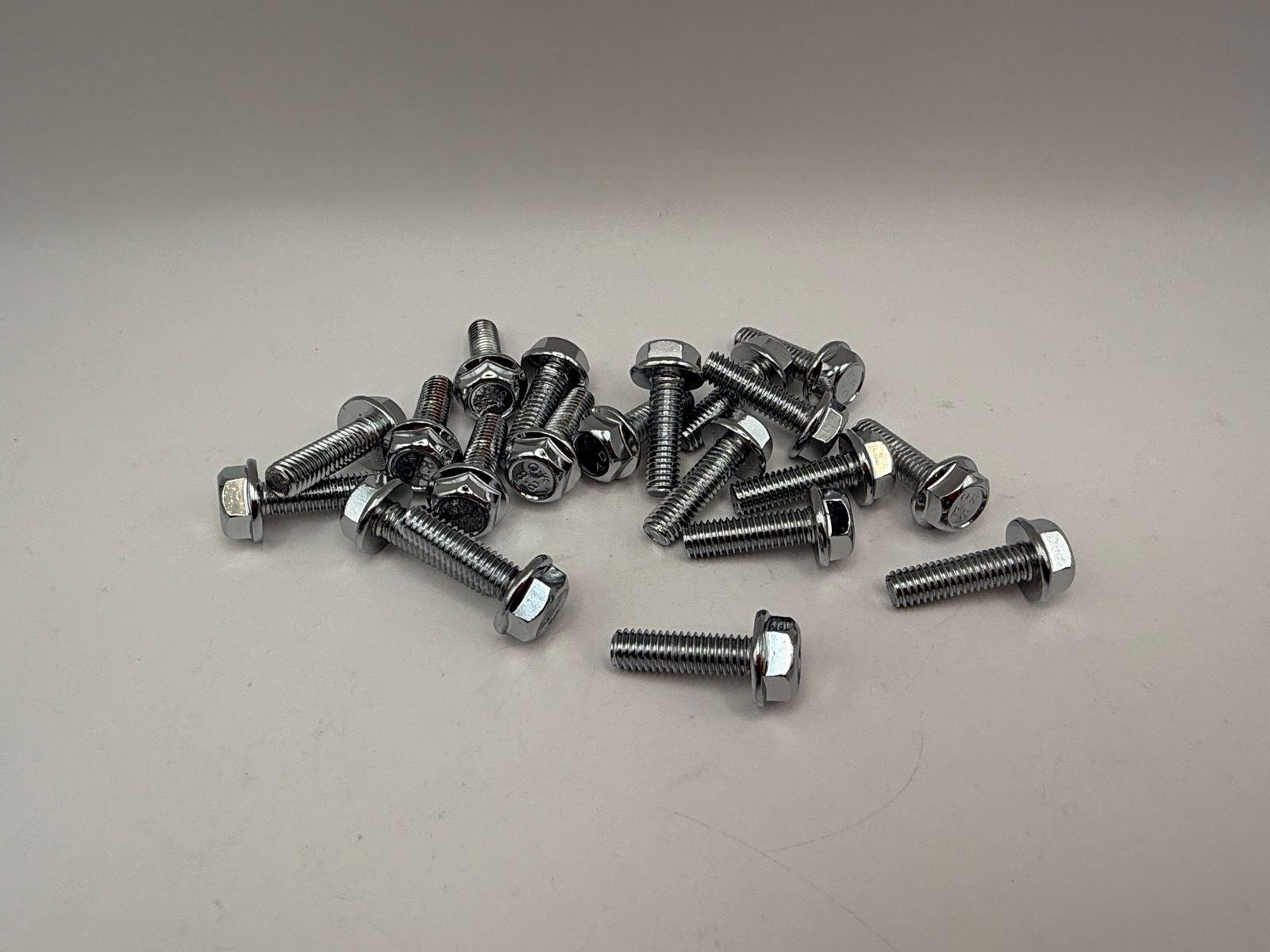 Chrome Bolts (6mm Flanged) - 654620HC image