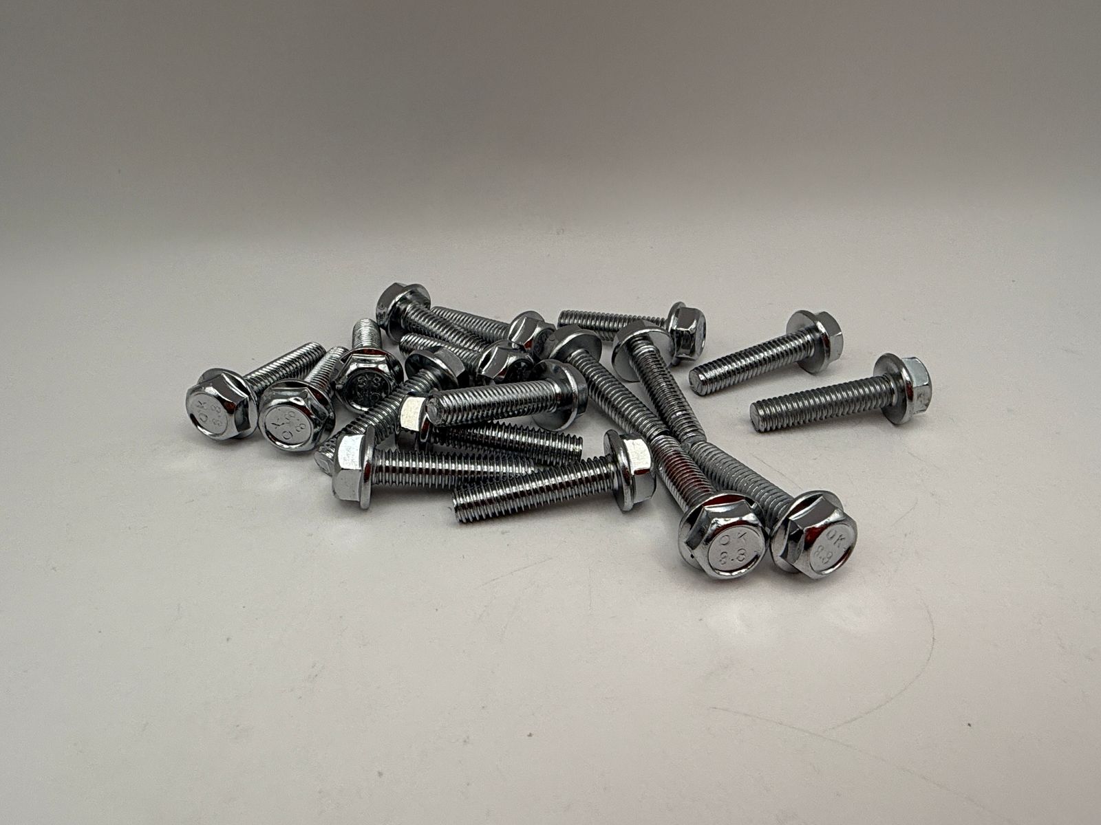Chrome Bolts (6mm Flanged) - 654625HC image