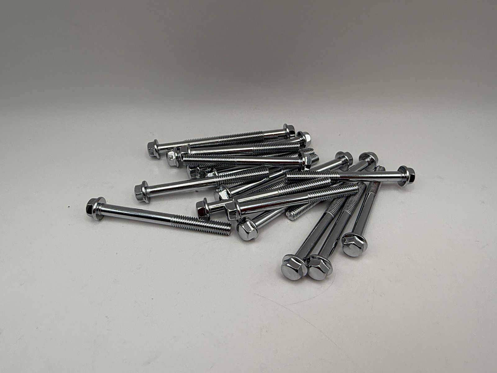 Chrome Bolts (6mm Flanged) - 654660HC image