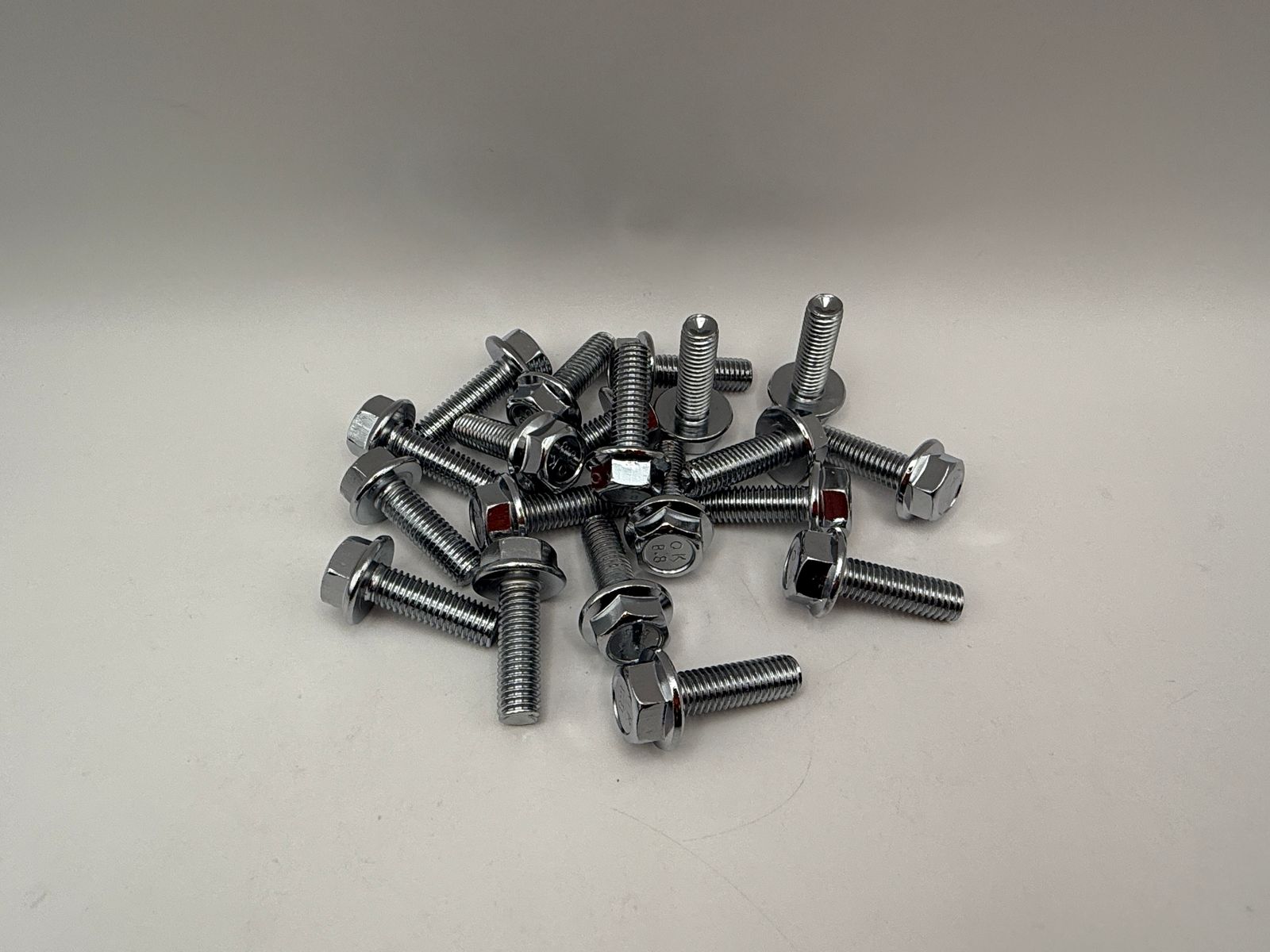 Chrome Bolts (8mm Flanged) - 654825HC image