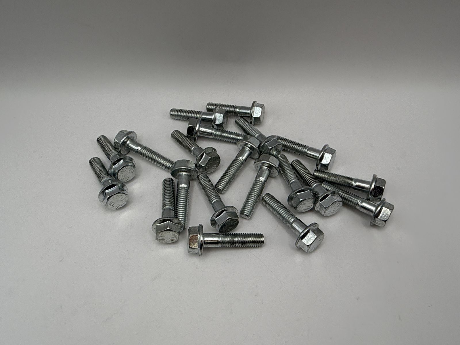 Chrome Bolts (8mm Flanged) - 654835HC image