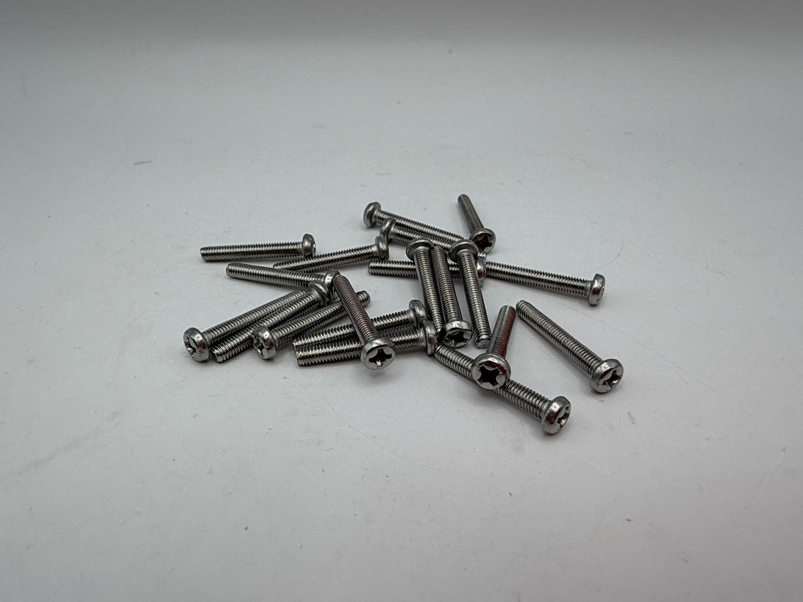 Pan Head Screws (3mm) - 656320HS image