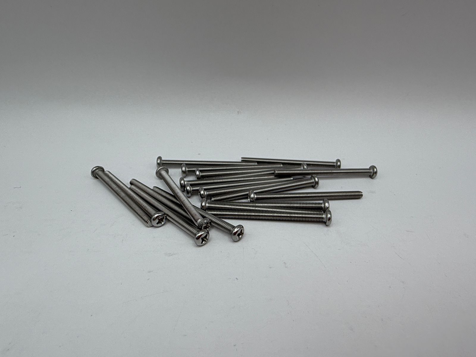 Pan Head Screws (3mm) - 656340HS image