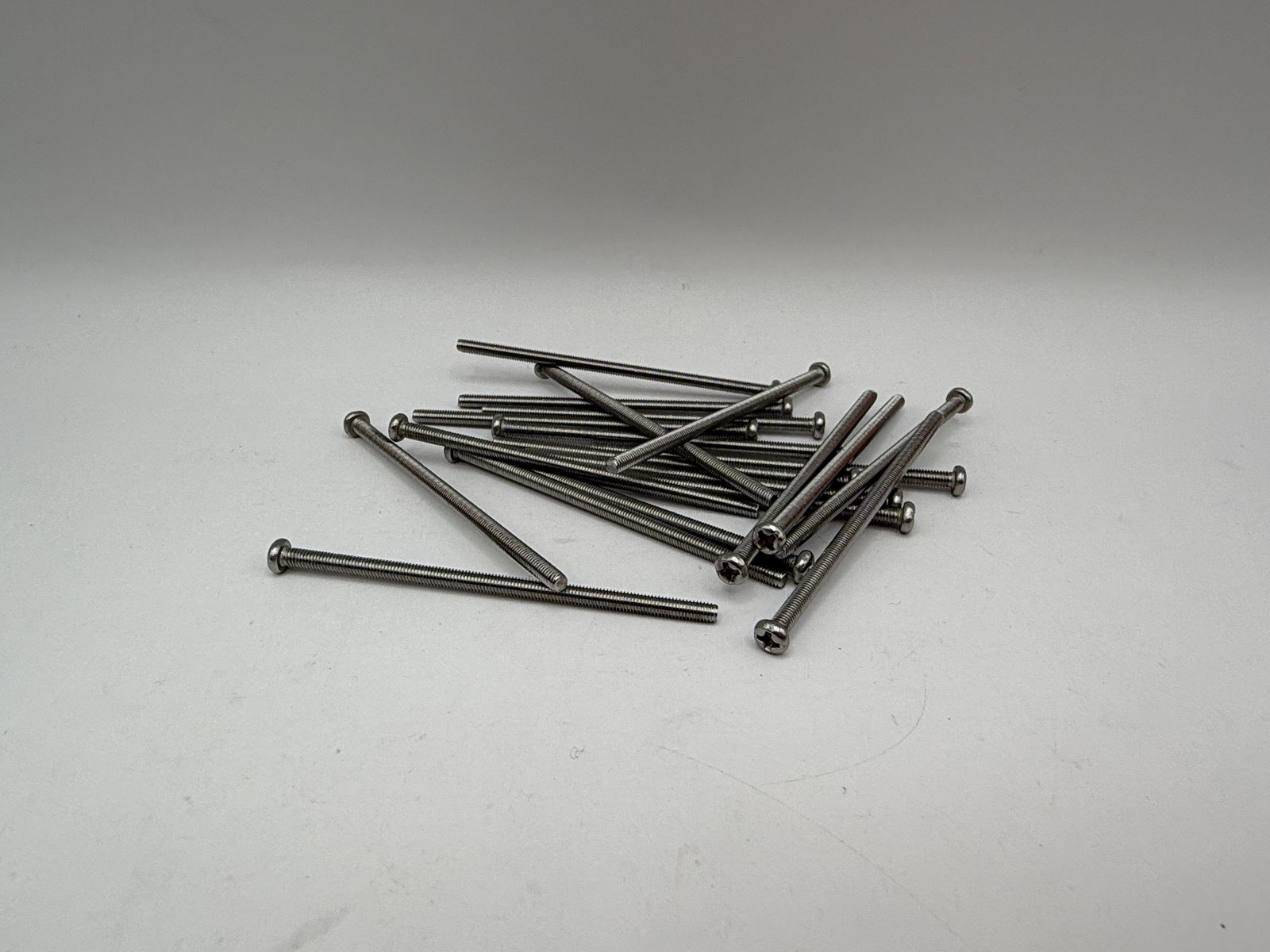 Pan Head Screws (3mm) - 656365HS image