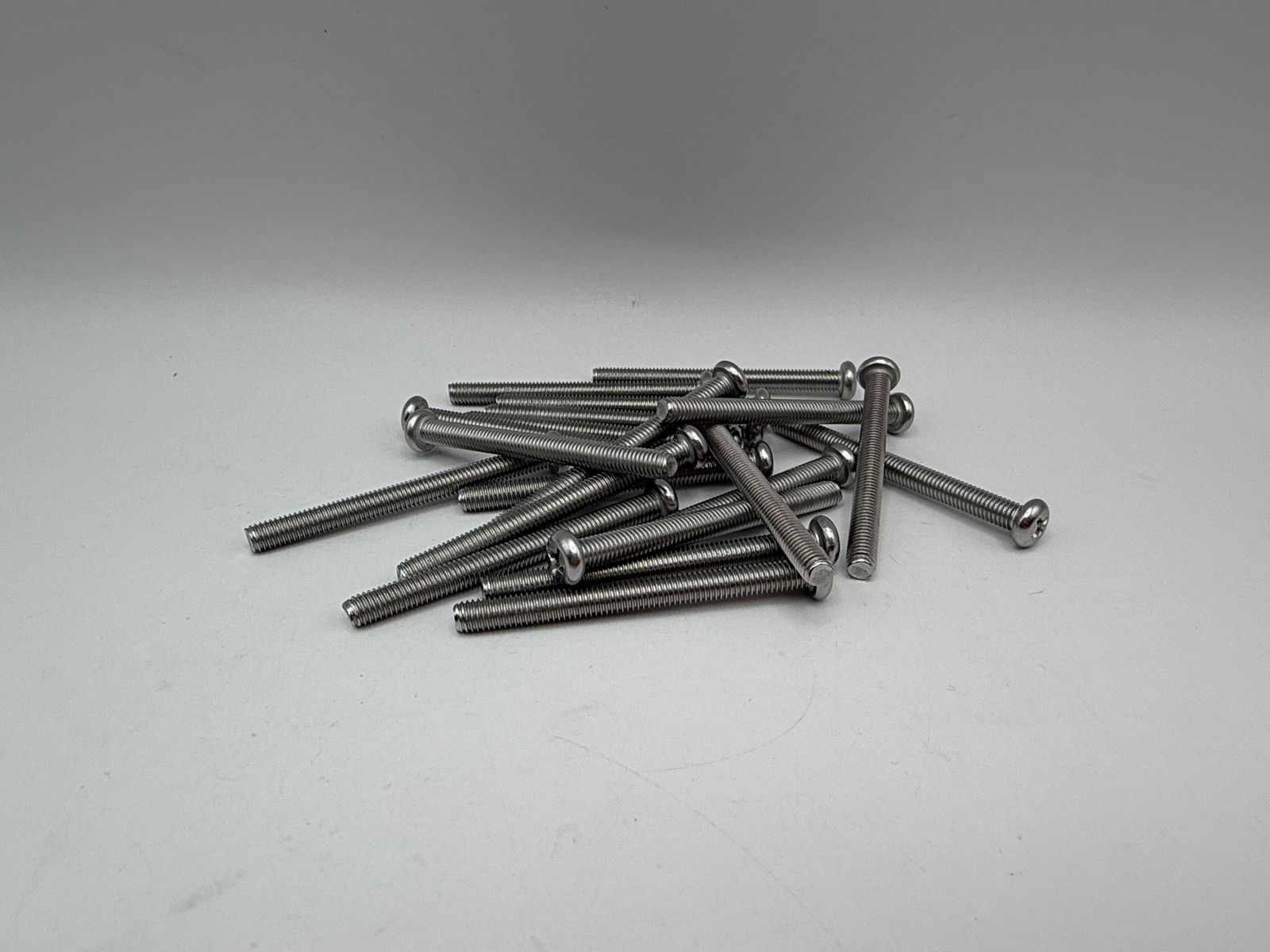 Pan Head Screws (5mm) - 656555HS image
