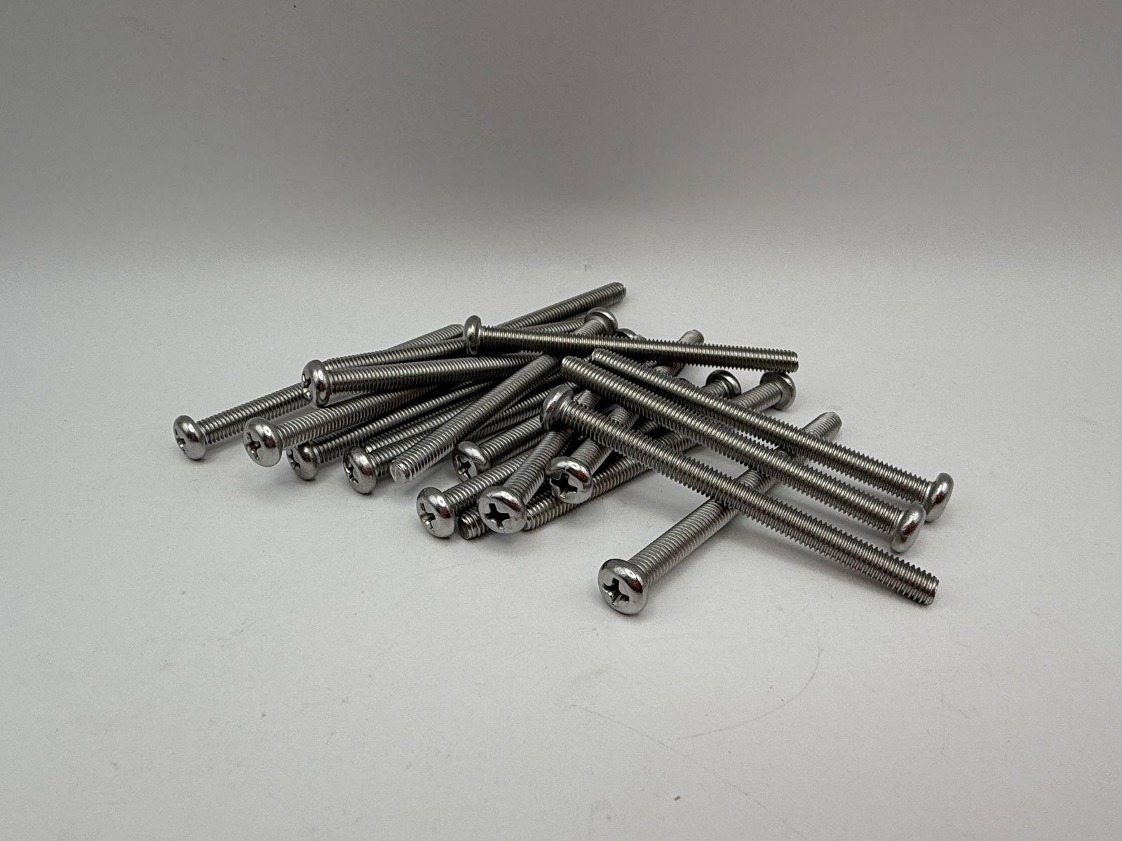 Pan Head Screws (5mm) - 656565HS image