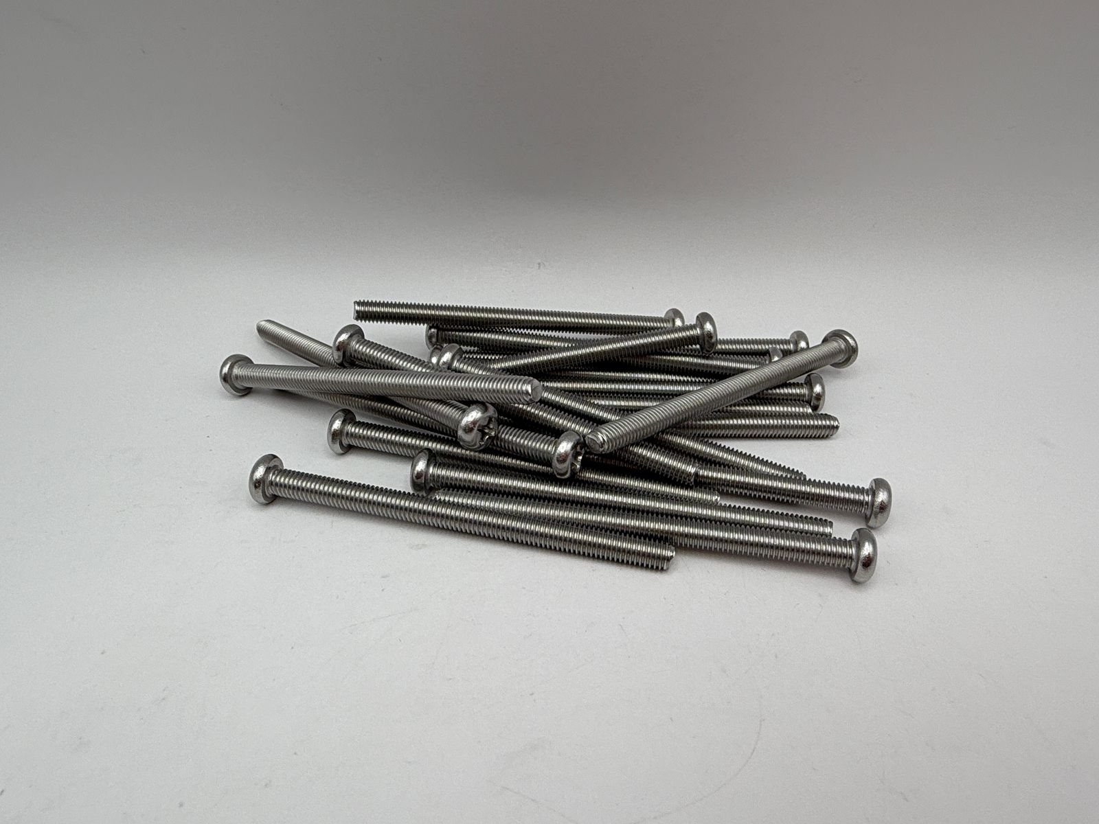 Pan Head Screws (5mm) - 656570HS image