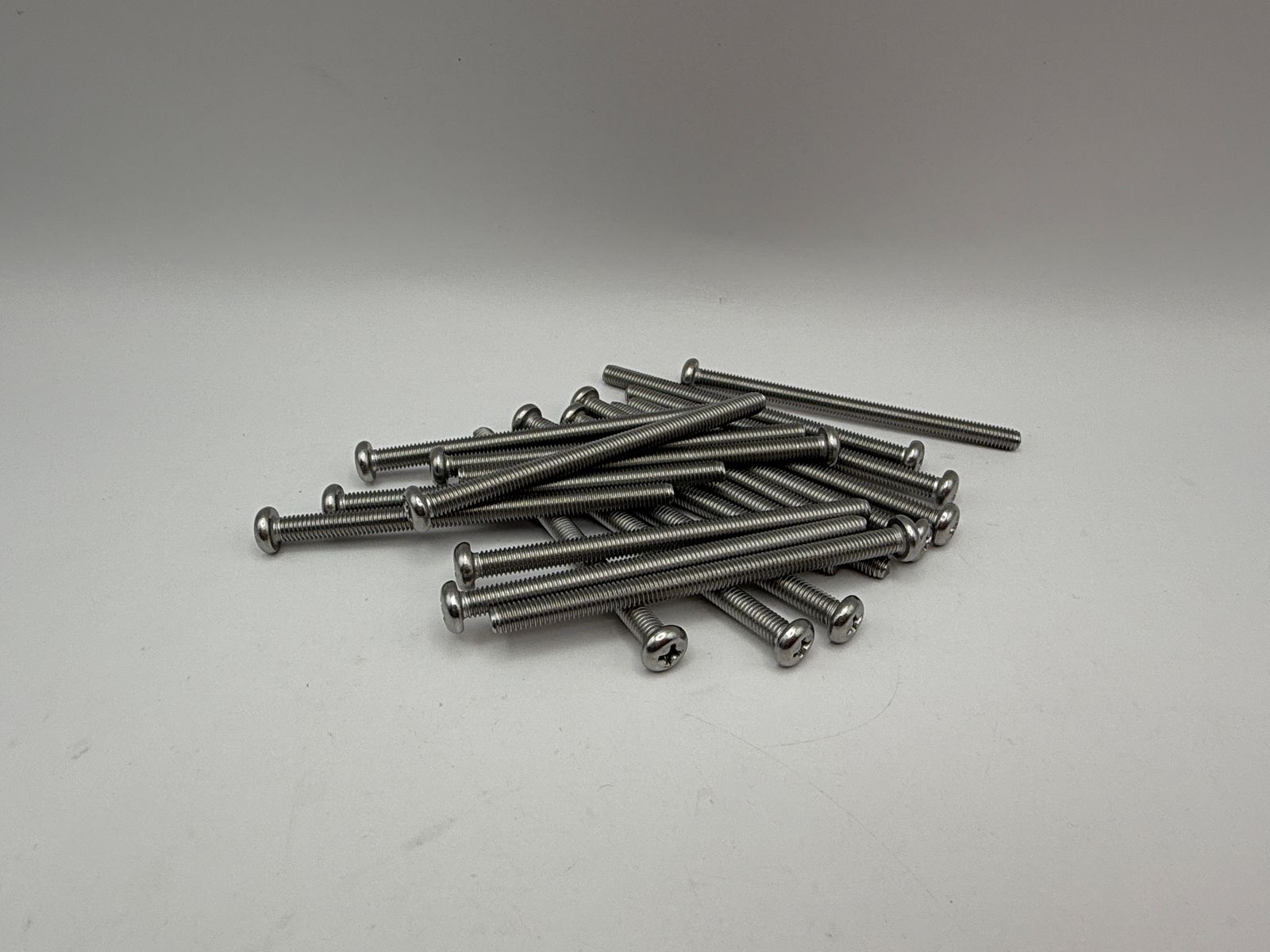 Pan Head Screws (5mm) - 656575HS image