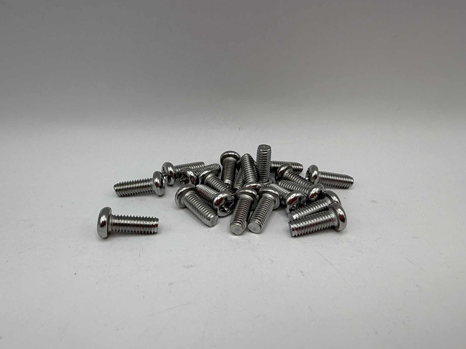 Pan Head Screws (6mm) - 656616HS image