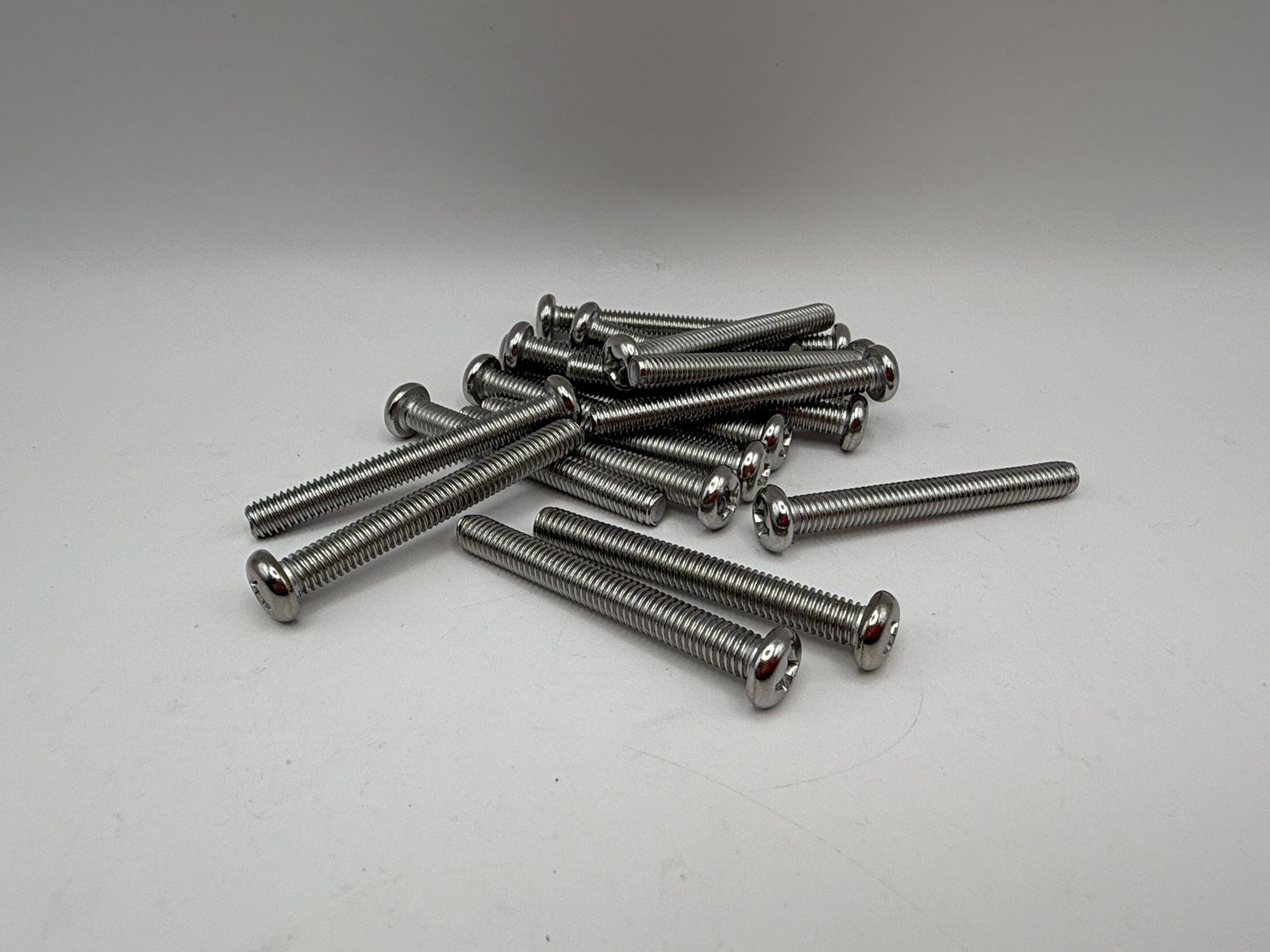 Pan Head Screws (6mm) - 656650HS image