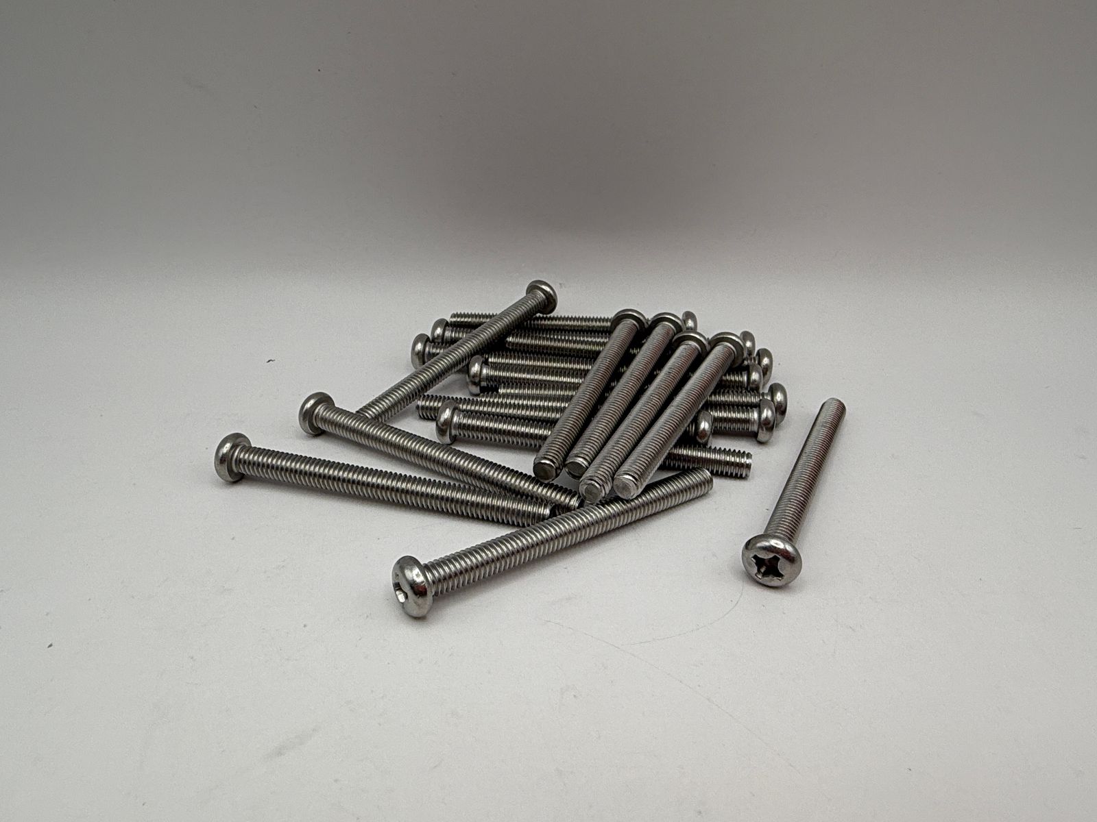 Pan Head Screws (6mm) - 656665HS image
