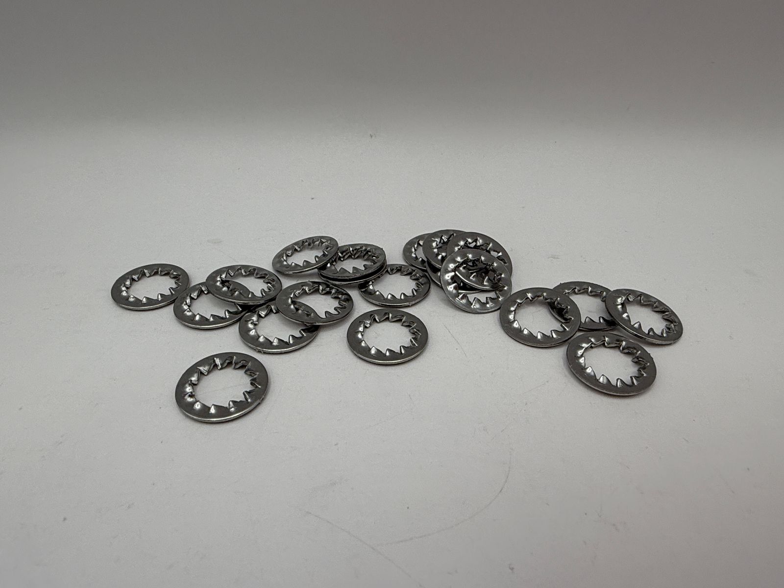 Crinkle Washers - 658210HS image
