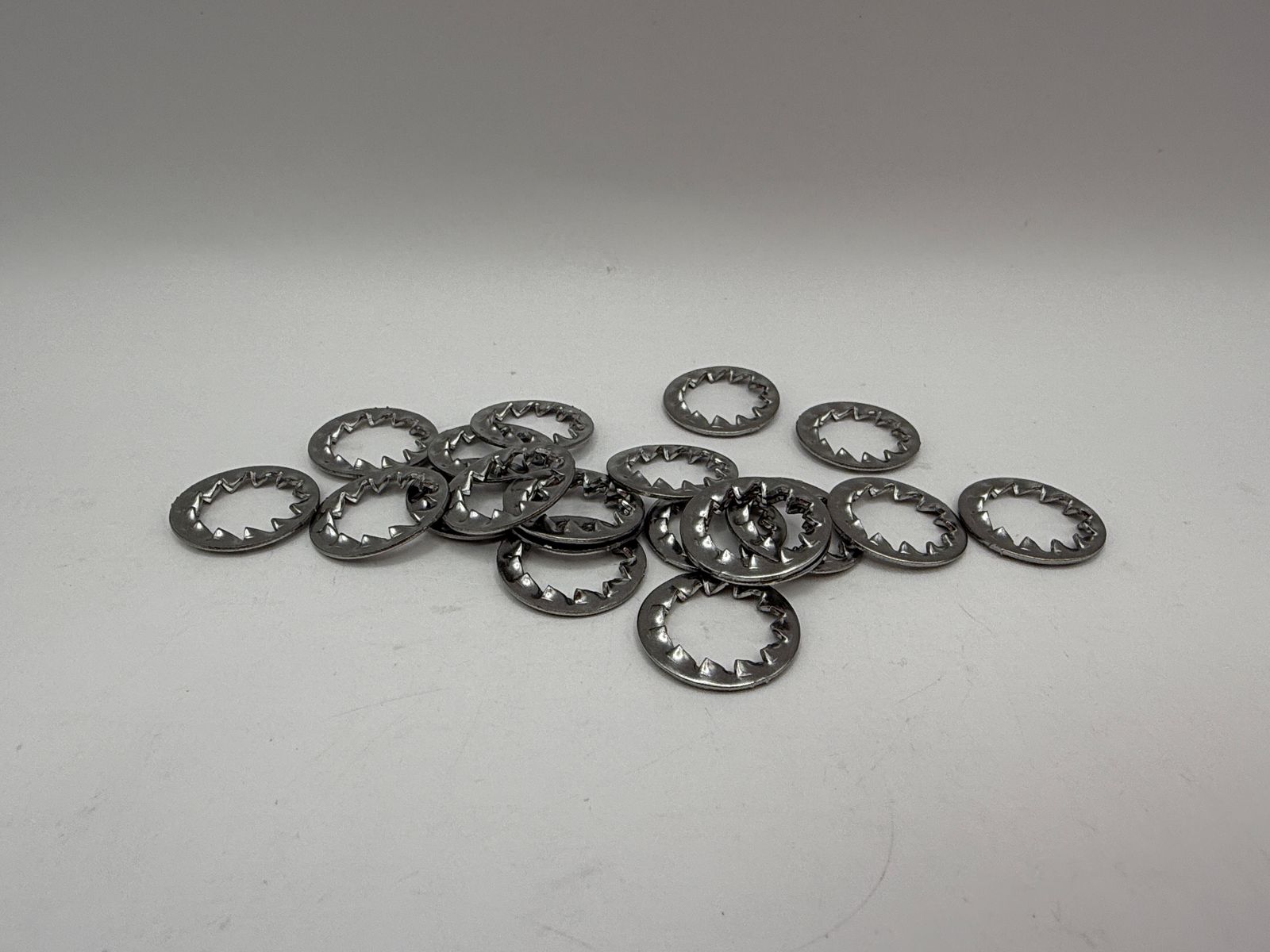 Crinkle Washers - 658212HS image