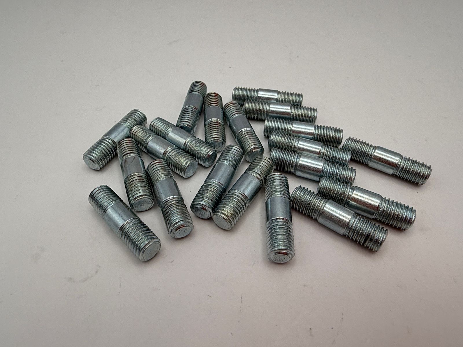 Studs (7mm) - 659725H image