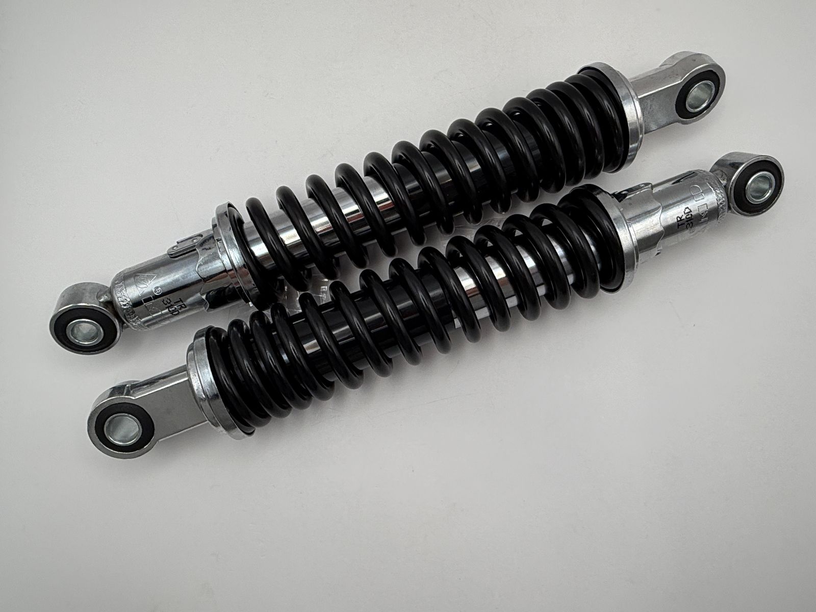 Twin Shocks - 663003H image