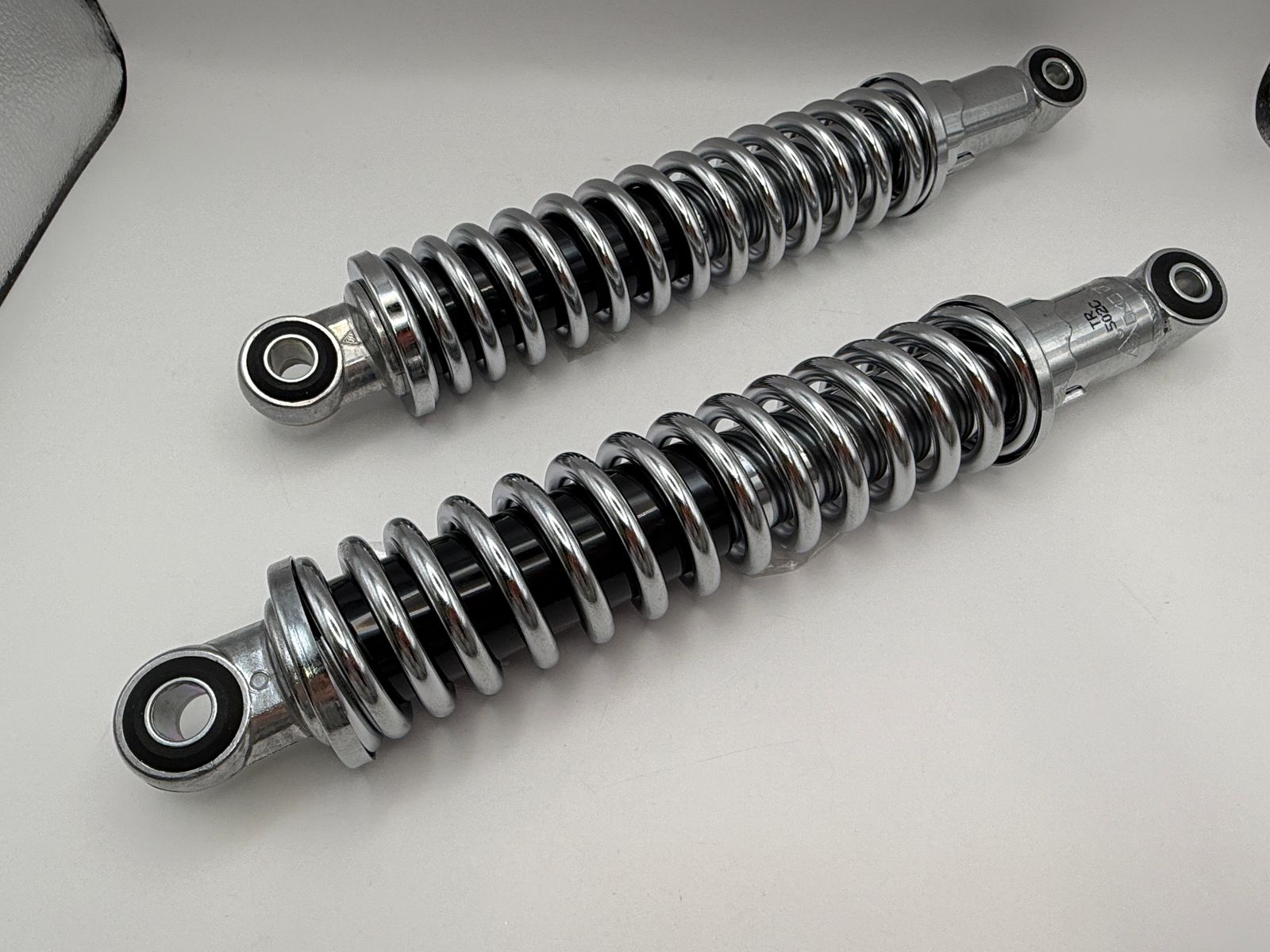 Twin Shocks - 663103H image