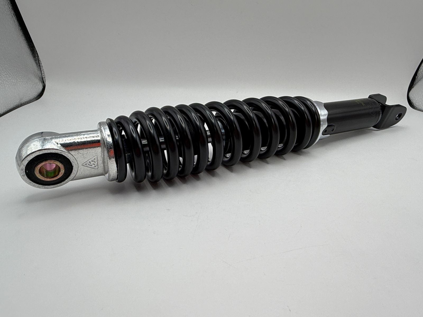 Mono Shocks - 663201H image