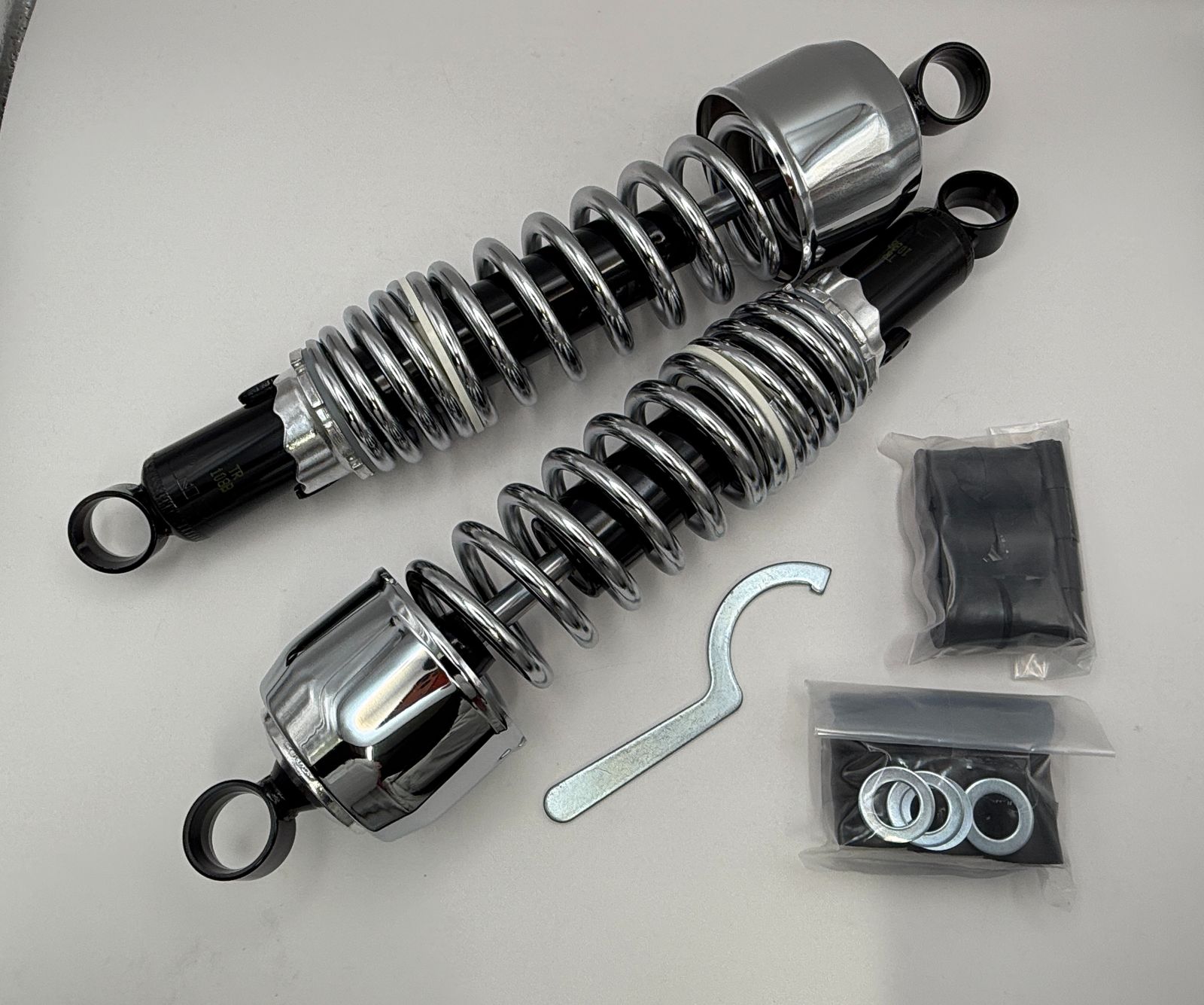 Twin Shocks - 663352H image