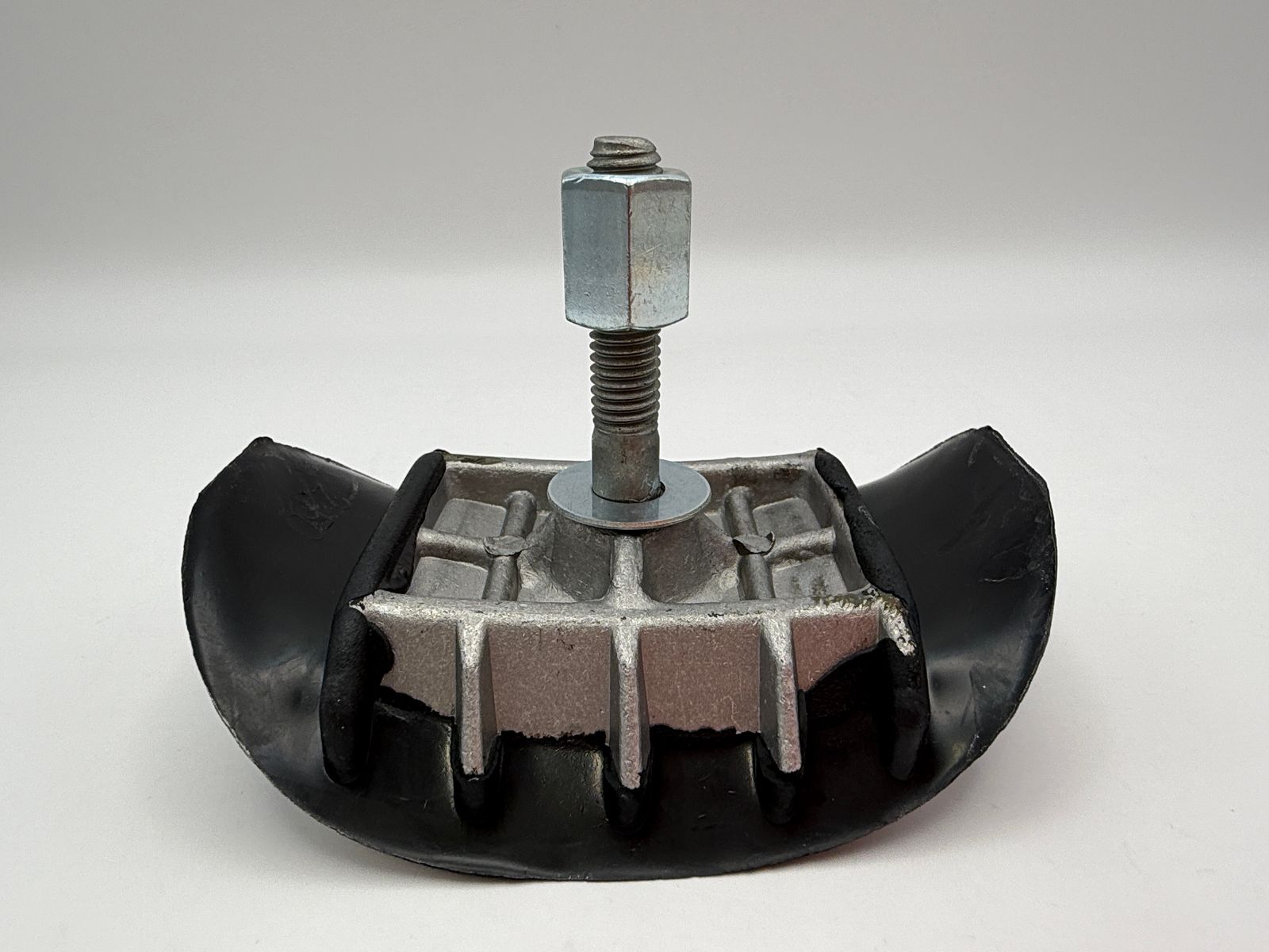 Tyre Clamps - 666546HA image