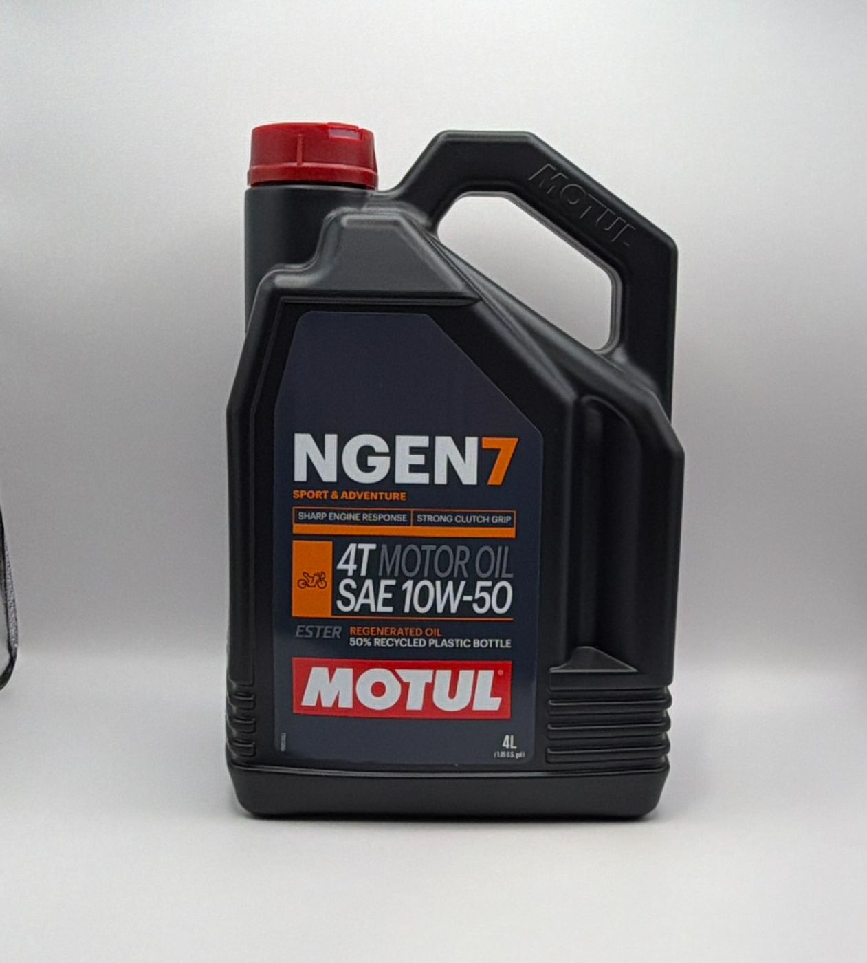 4 Stroke Engine Oils - 670574M image