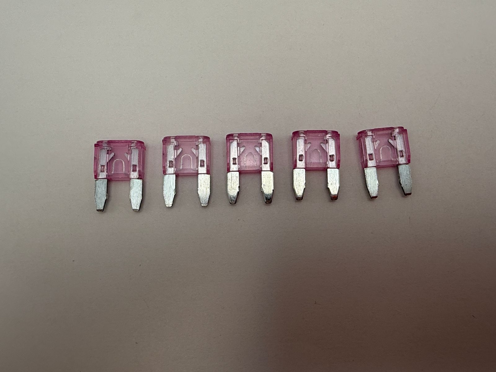 Mini Blade Fuse - 697604H image