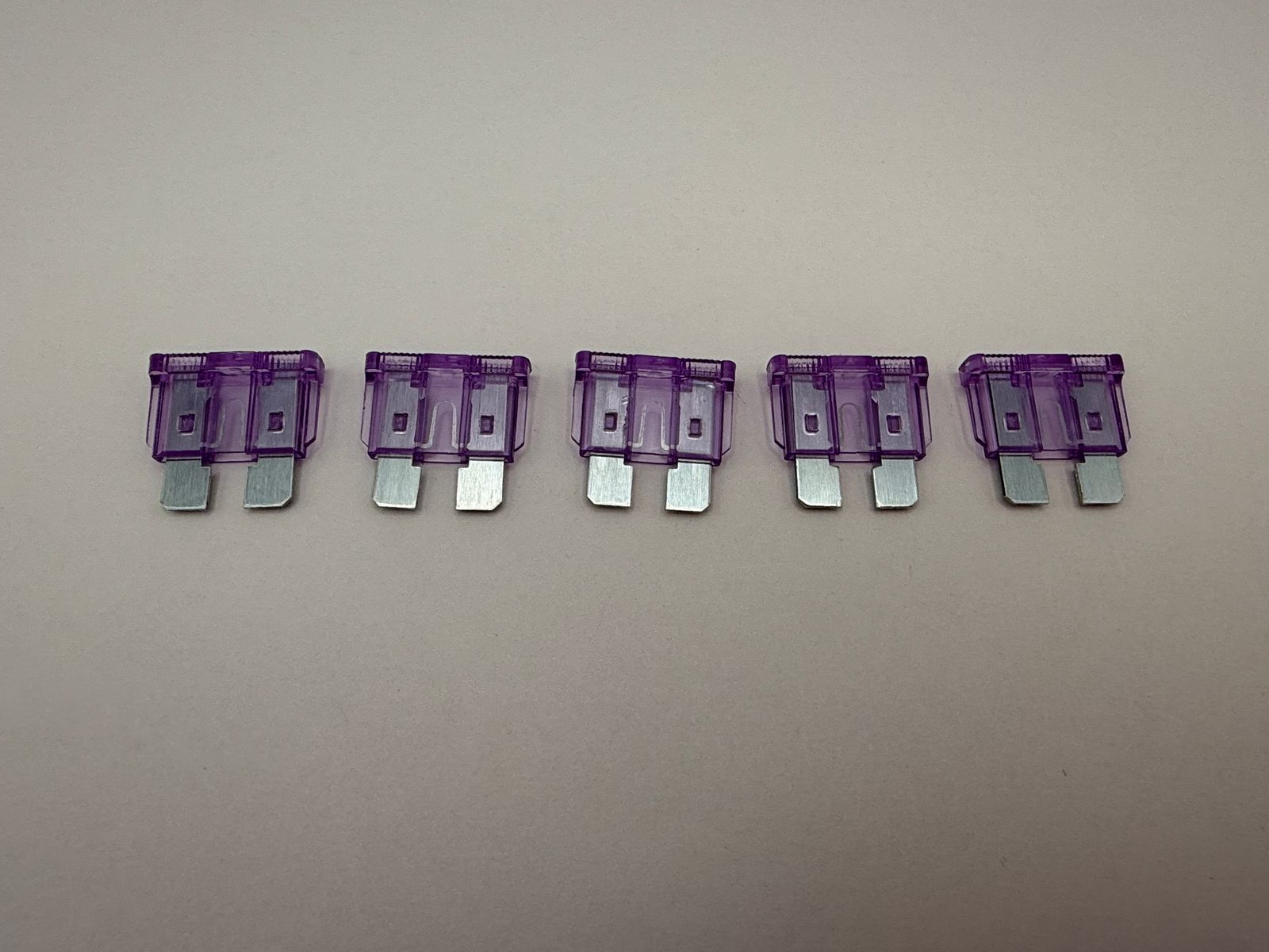 Standard Blade Fuses - 697703H image