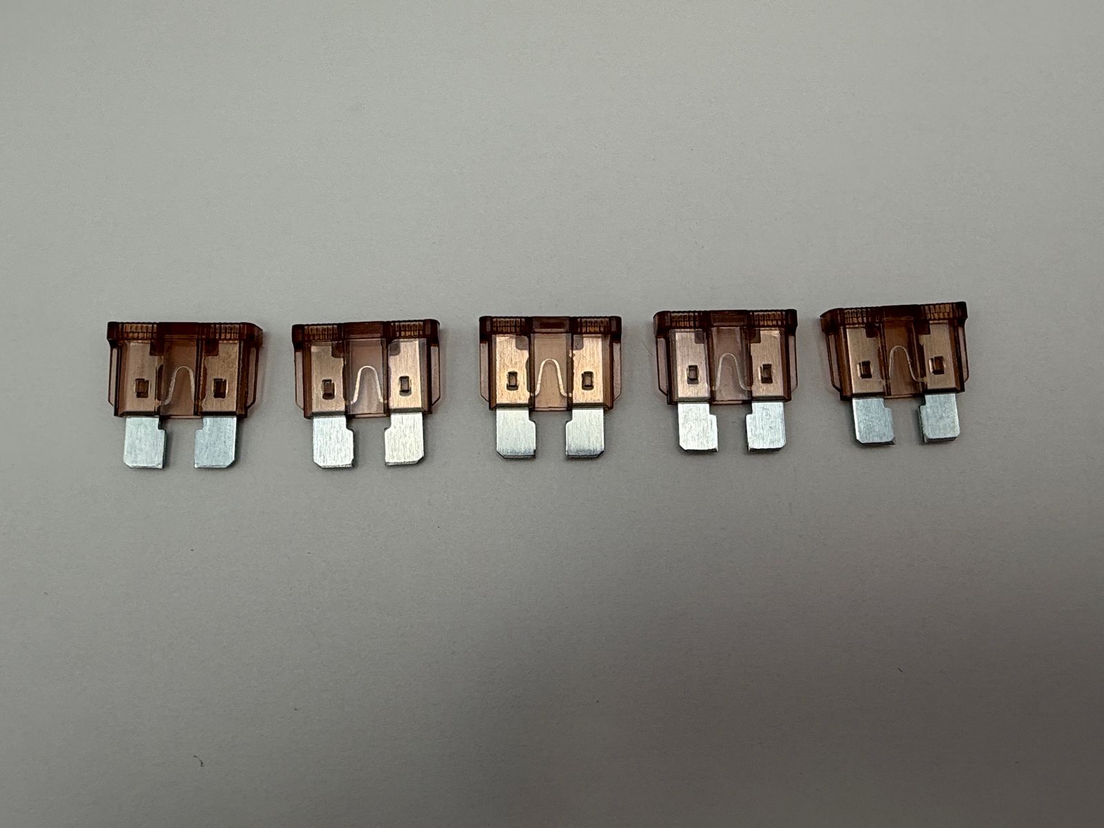 Standard Blade Fuses - 697707H image
