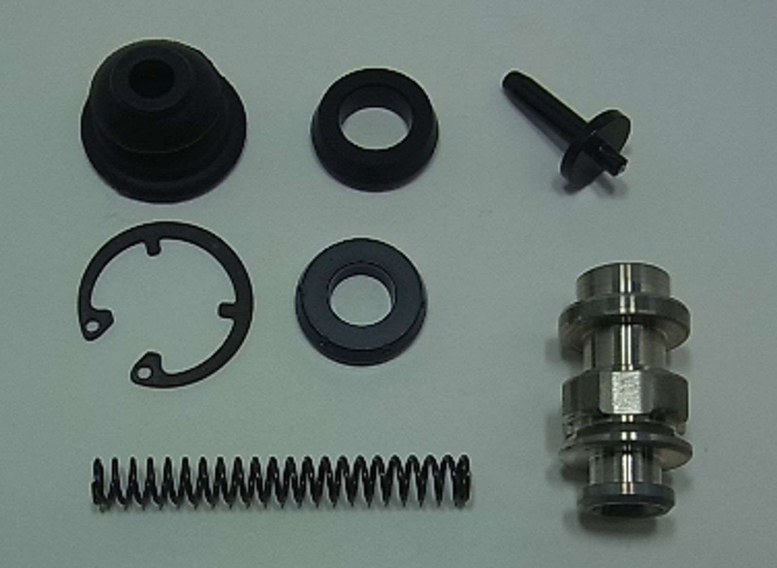 Master Cylinder Repair Kits - 752133T image