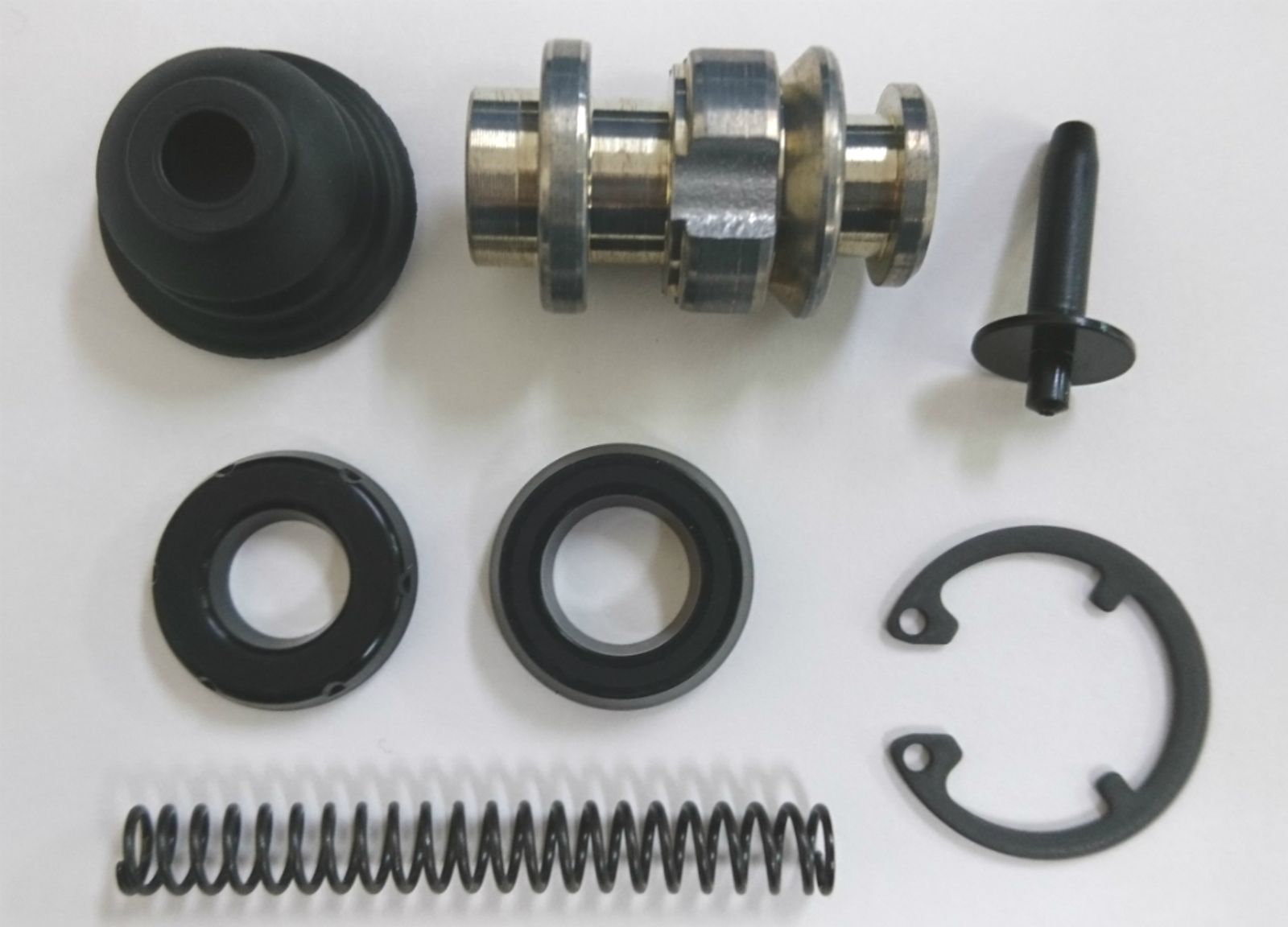 Master Cylinder Repair Kits - 752139T image