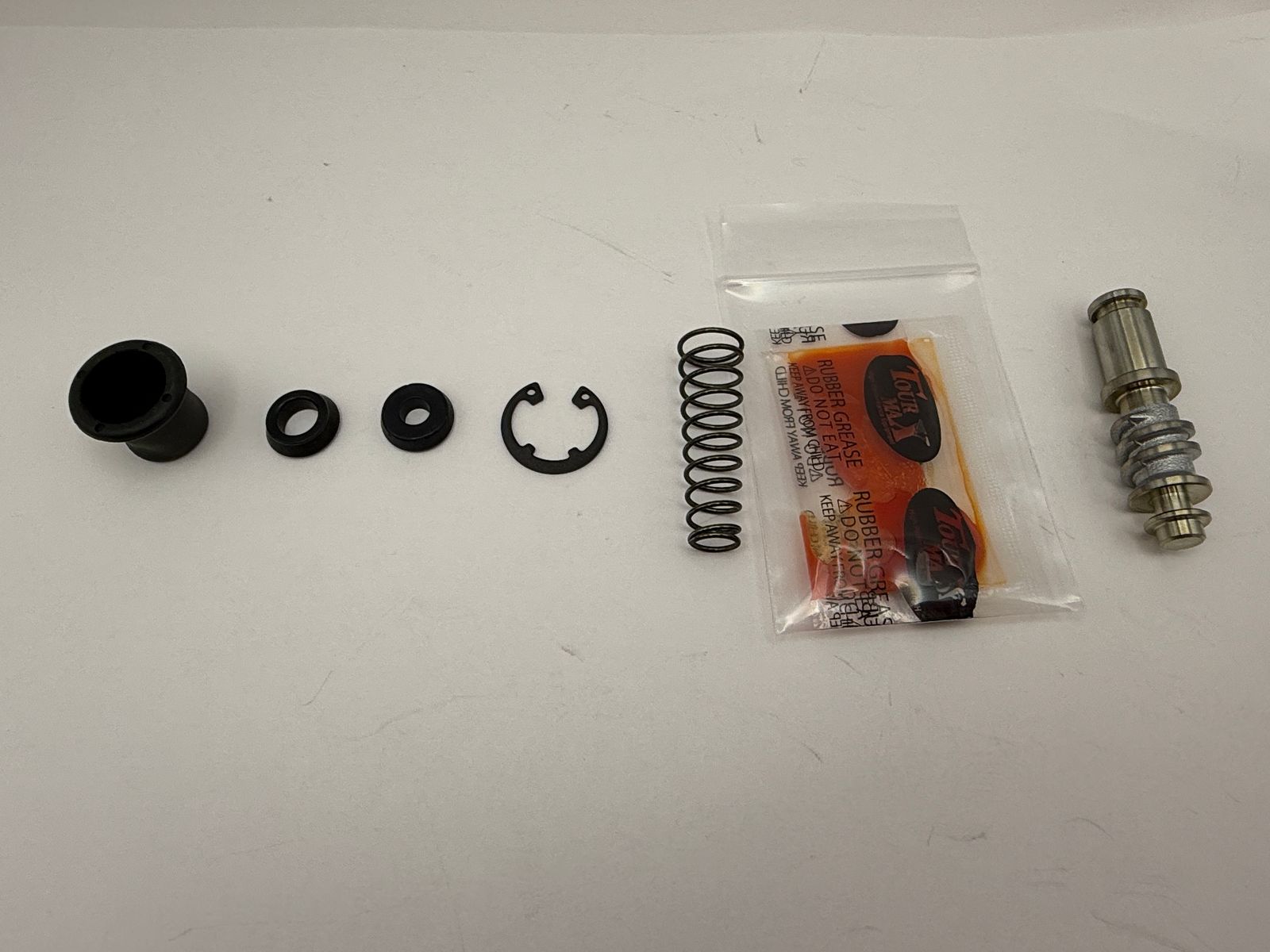 Master Cylinder Repair Kits - 752207T image