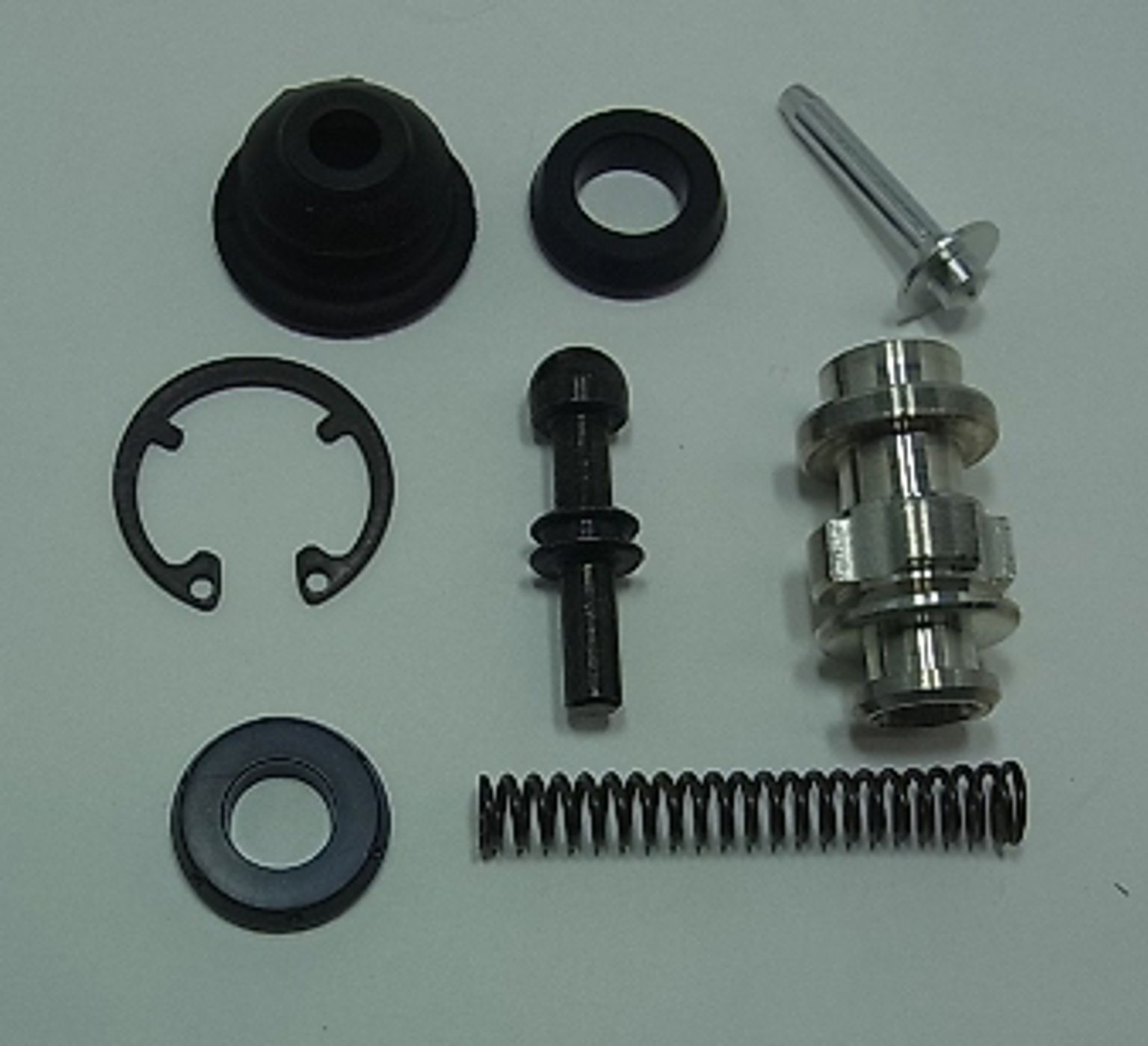 Master Cylinder Repair Kits - 752415T image
