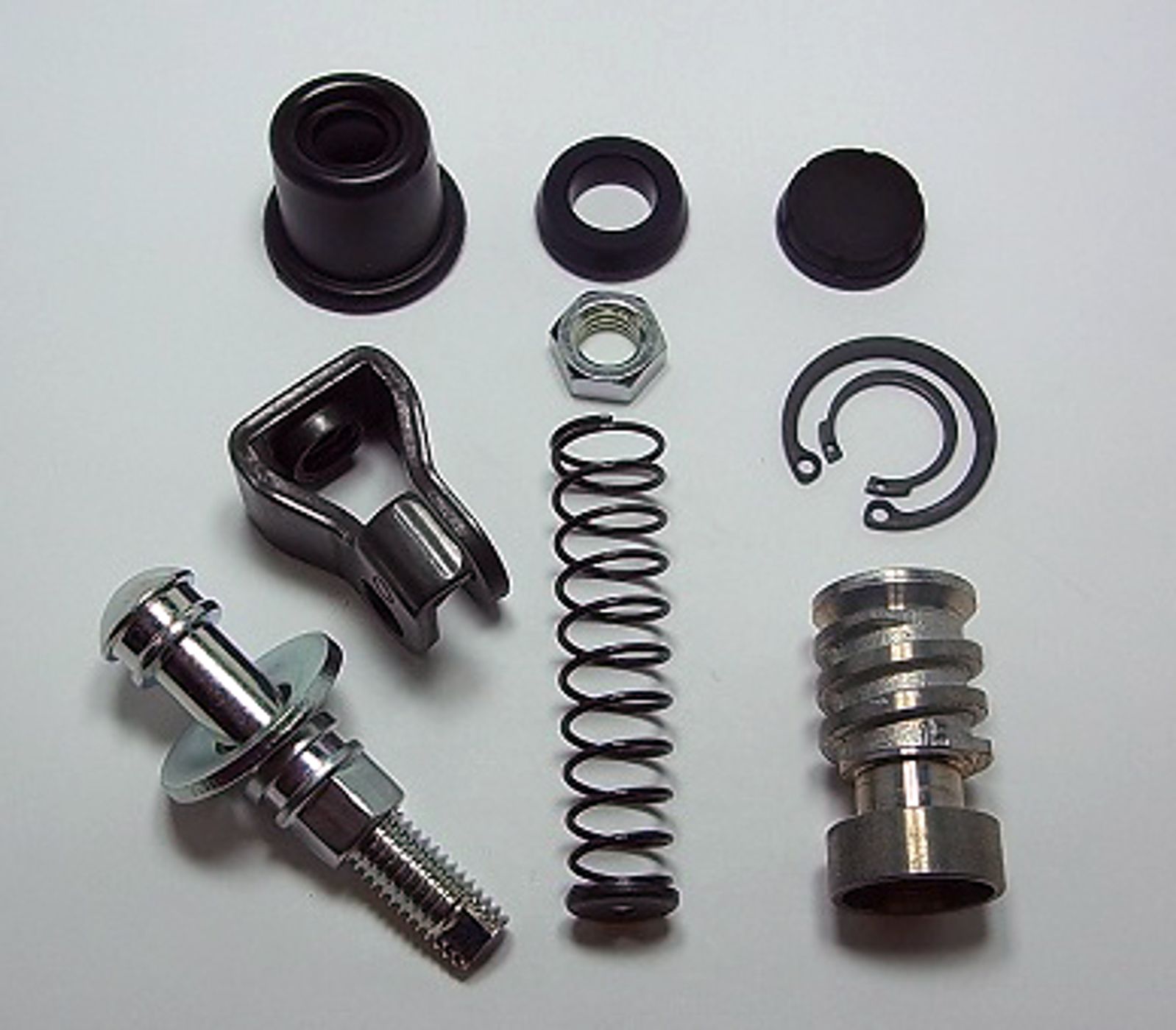 Master Cylinder Repair Kits - 753115T image