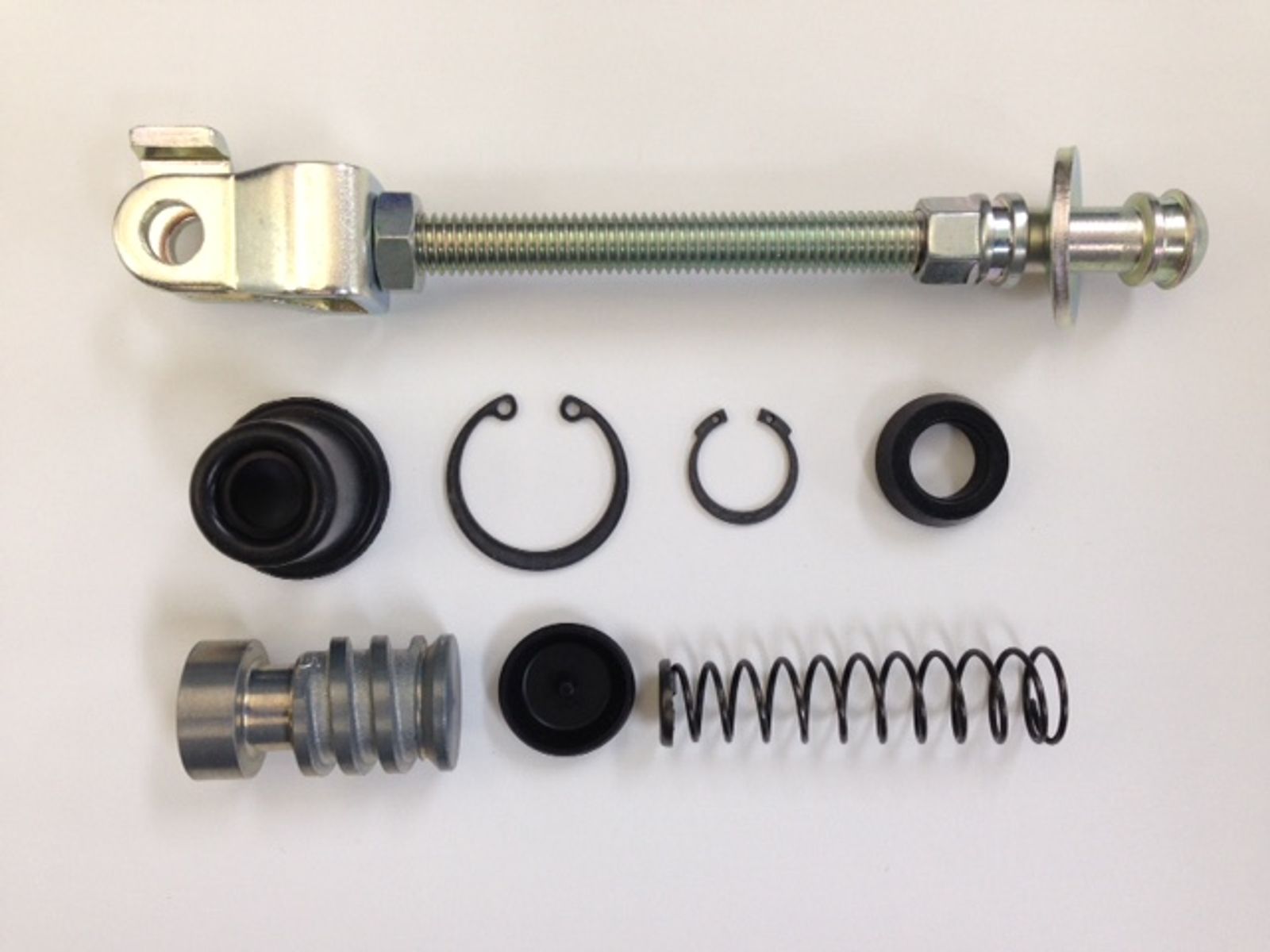 Master Cylinder Repair Kits - 753125T image