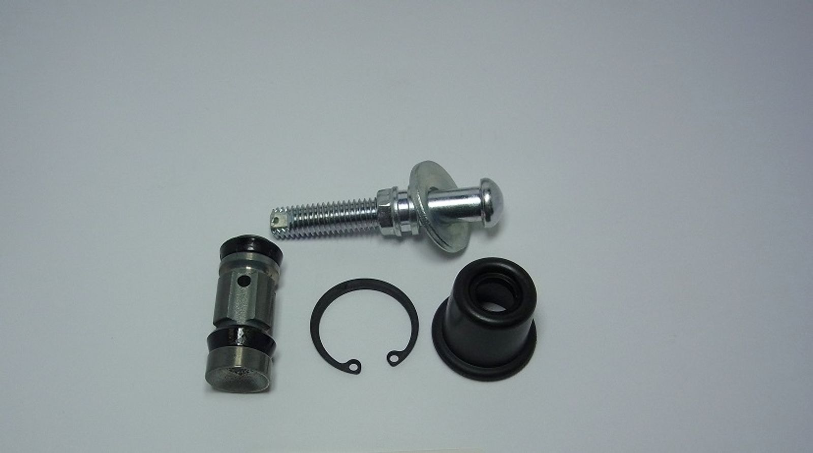 Master Cylinder Repair Kits - 753221T image