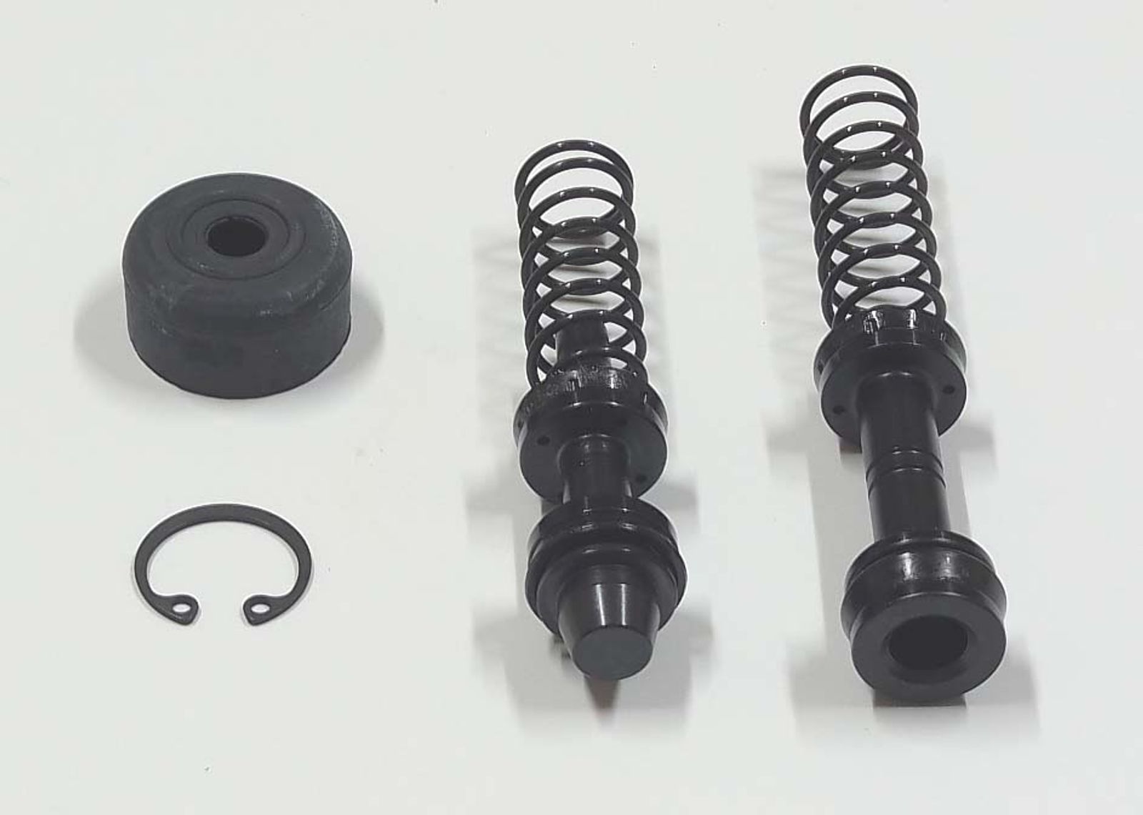 Master Cylinder Repair Kits - 753222T image