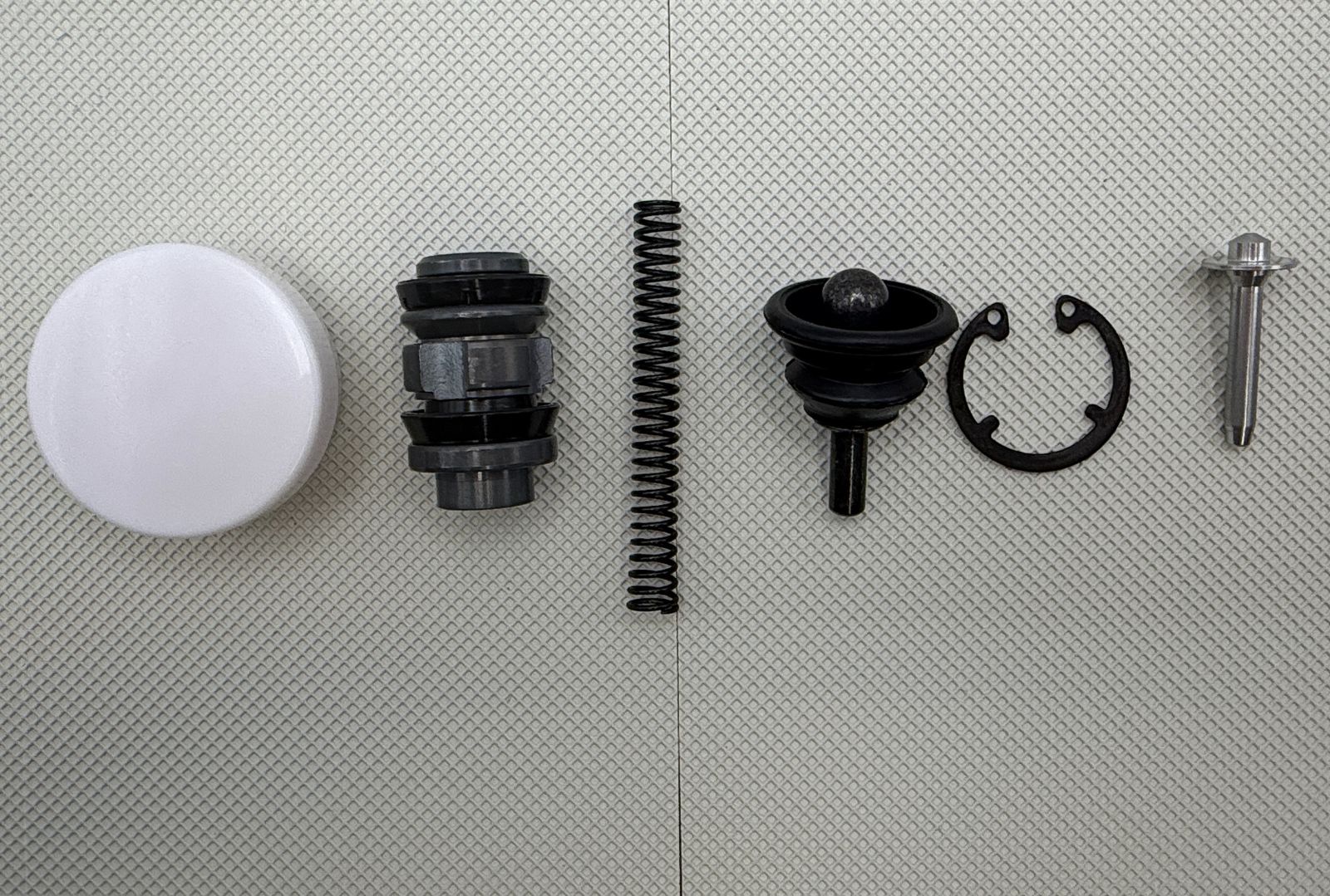 Master Cylinder Repair Kits - 754402T image