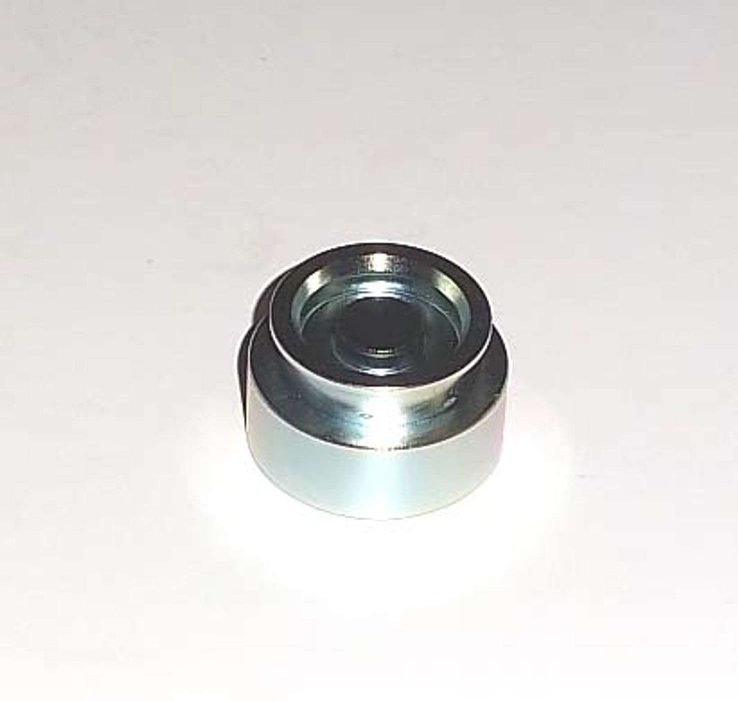 Clutch Slave Pistons - 755114T image