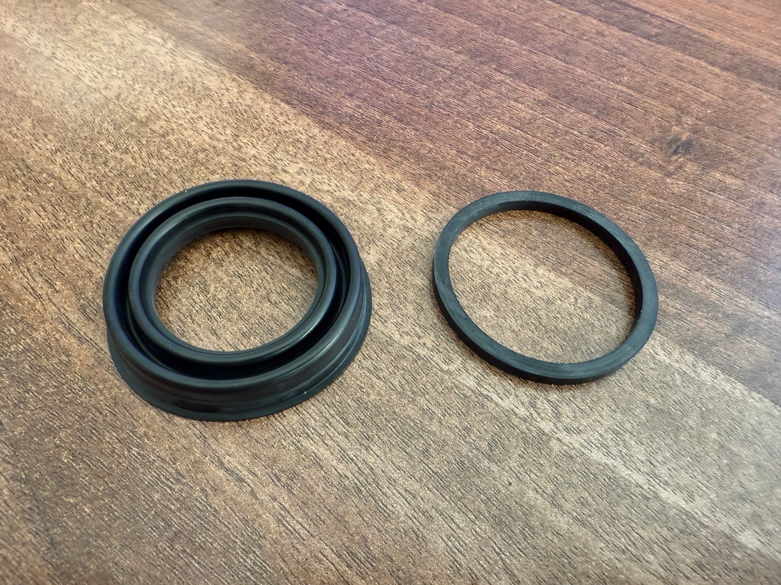Brake Caliper Seals - 789385H image