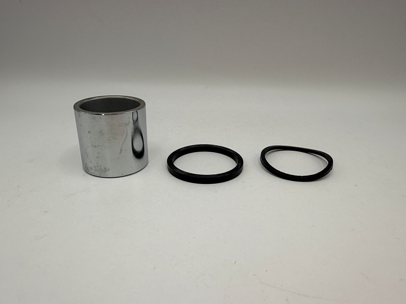 Brake Caliper Pistons - 793332H image