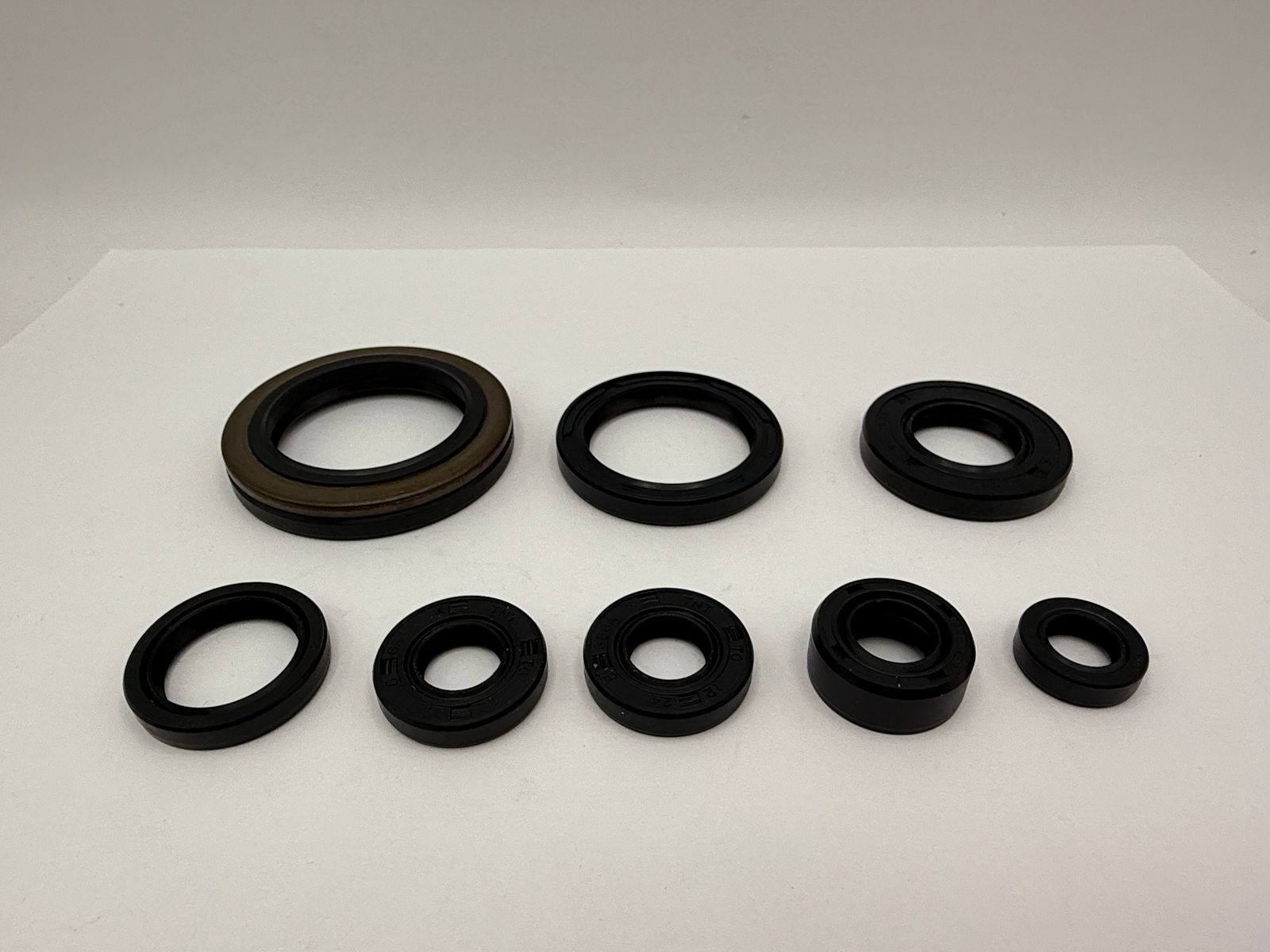 Wrp Oil Seal Kits - WRPG822133 image