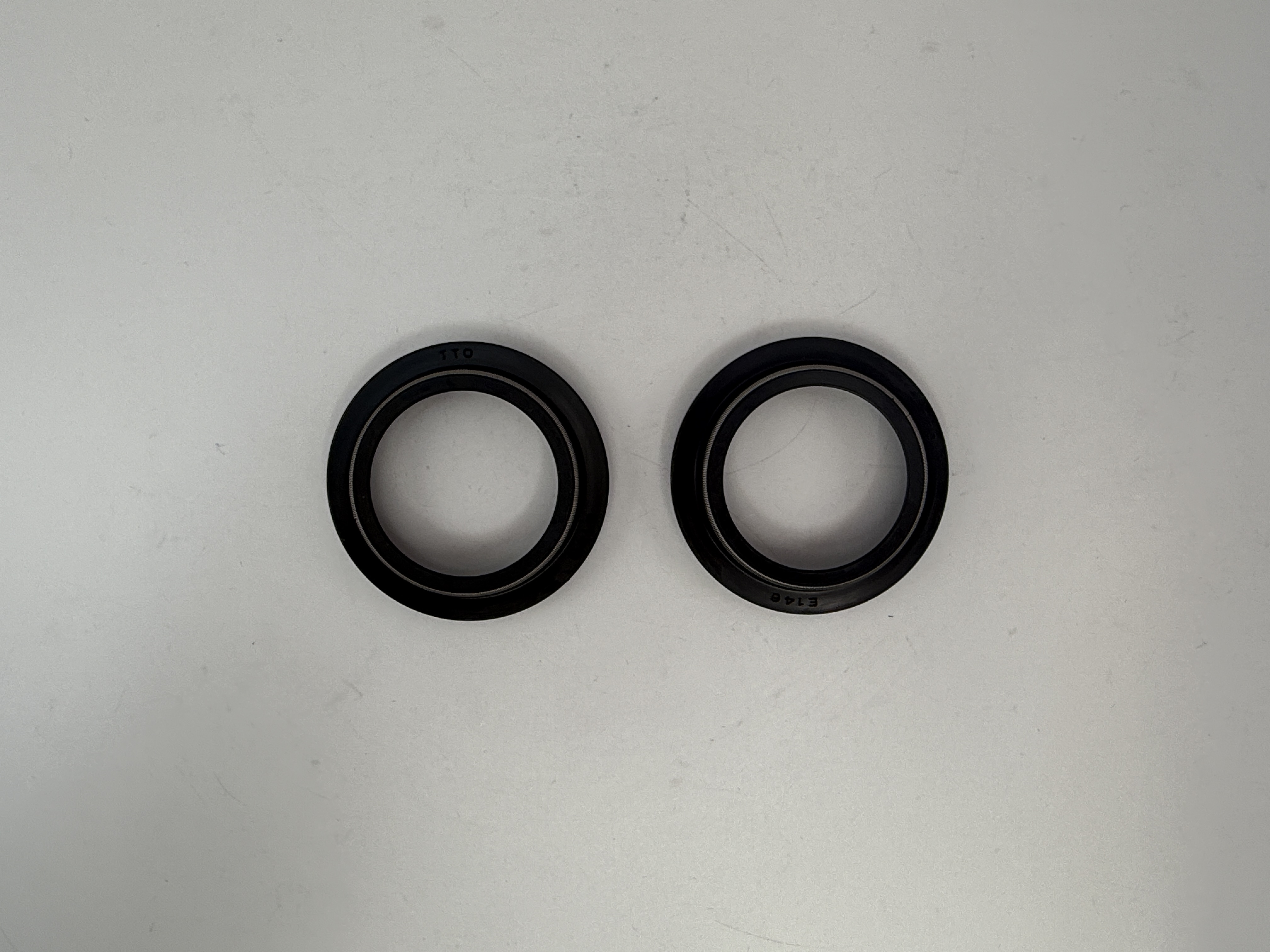 Hendler Fork Dust Seal 35mm x 47mm x 4.8mm/11.8mm Push in Type