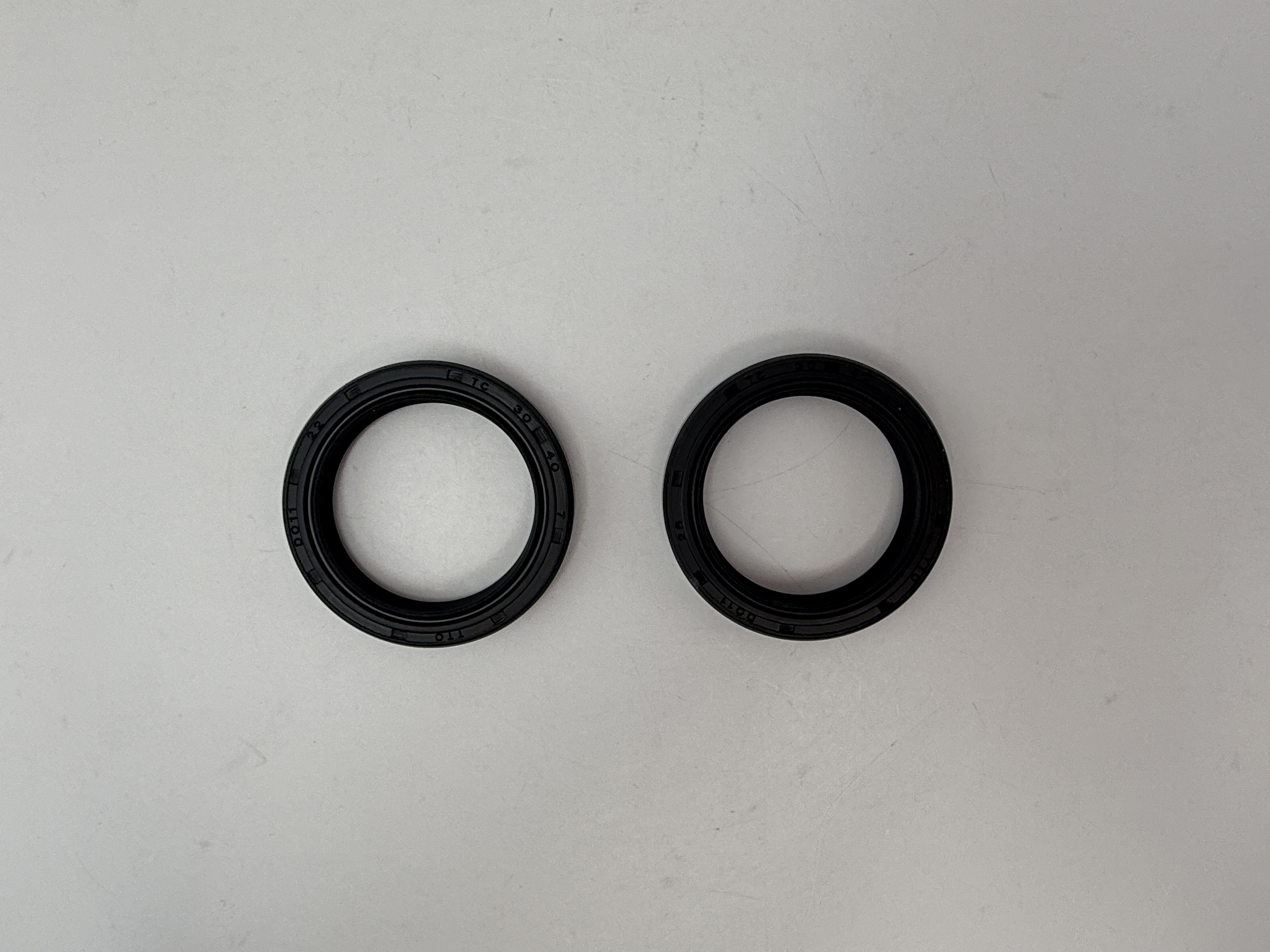 Hendler Fork Seals 30mm x 40mm x 7mm With No Lip