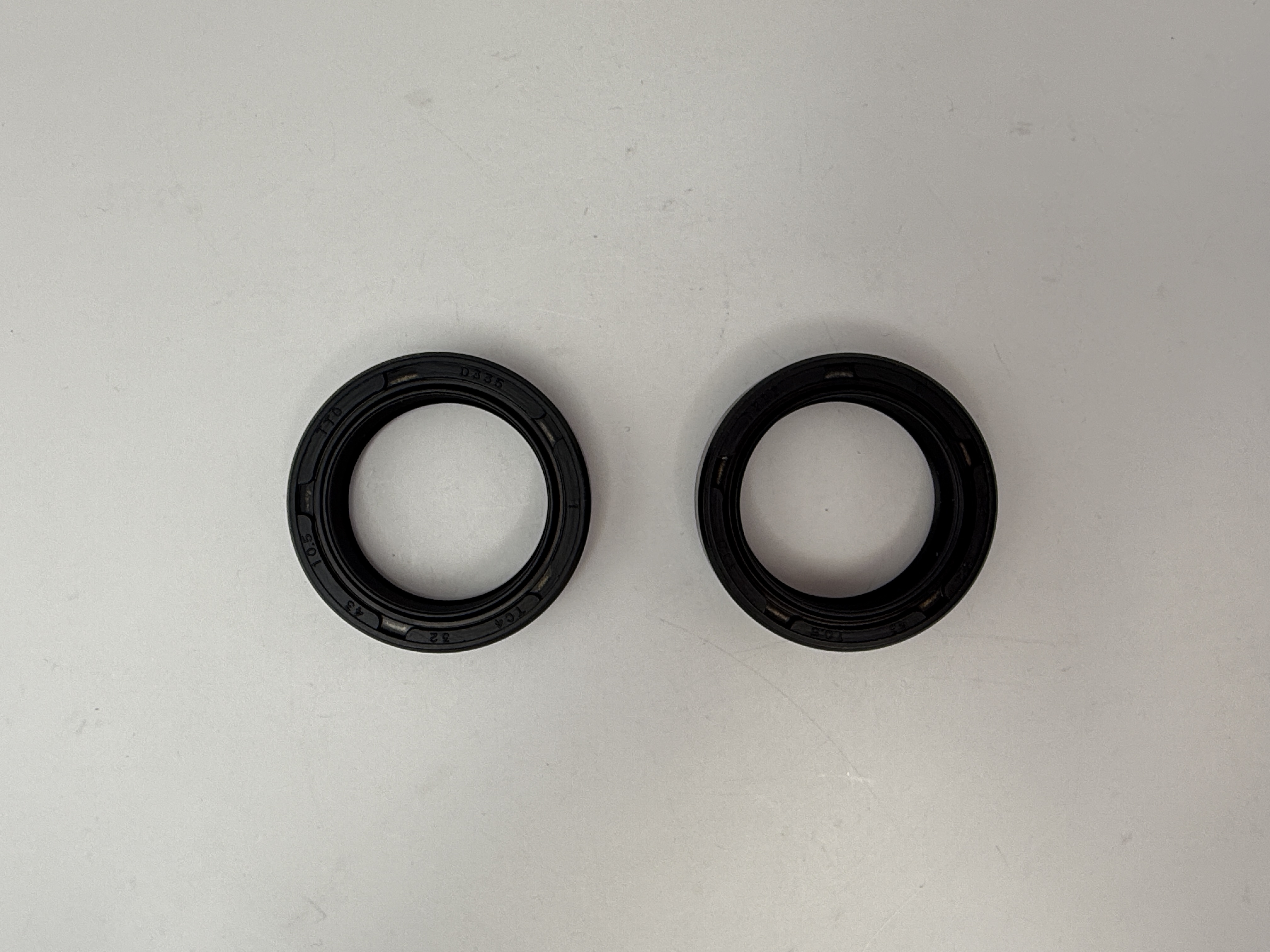 Hendler Fork Seals 32mm x 43mm x 10.5mm With No Lip