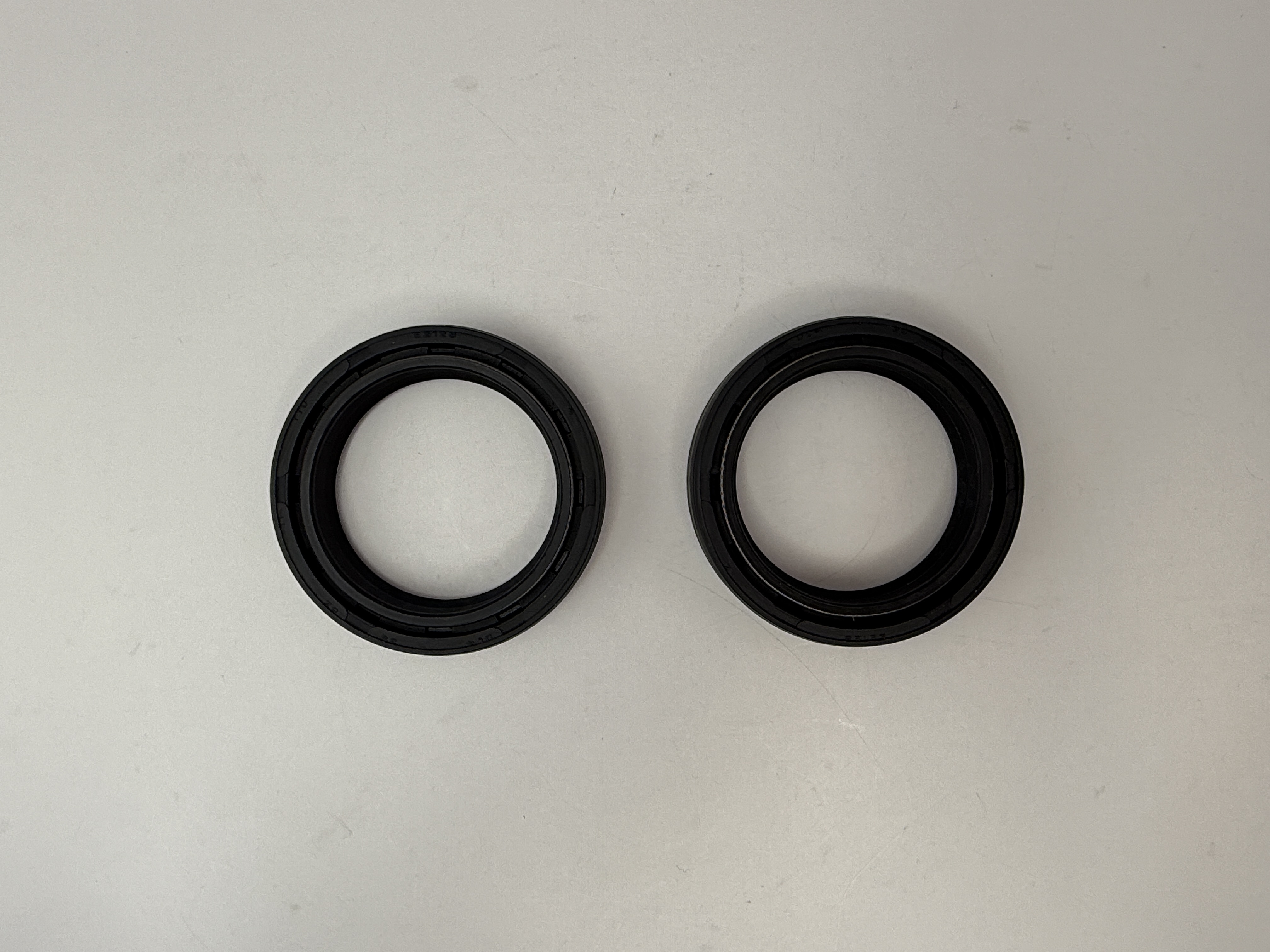 Hendler Fork Seals 39mm x 52mm x 11mm With No Lip