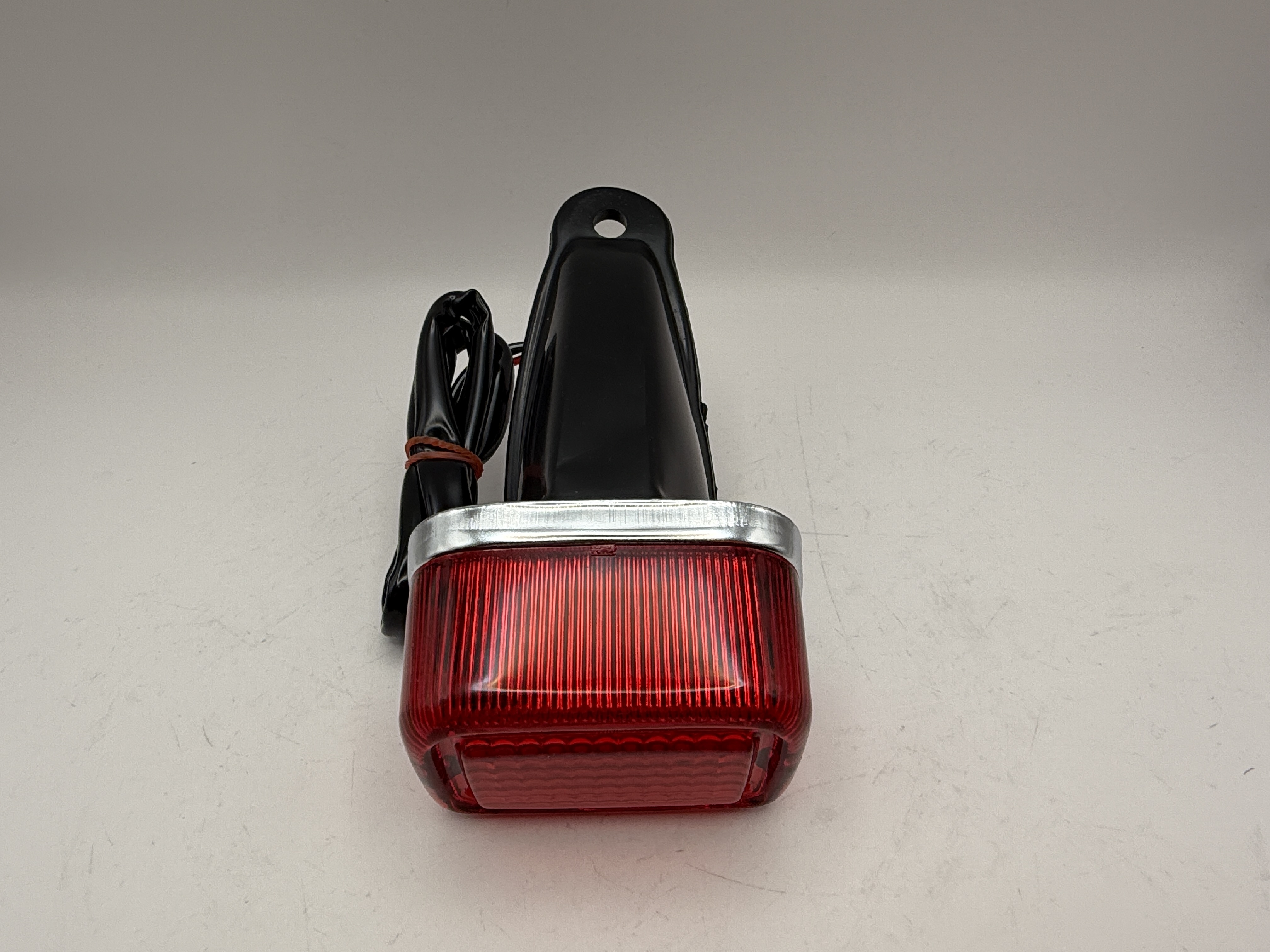 Hendler Complete Taillight Trial Single Bolt Mount