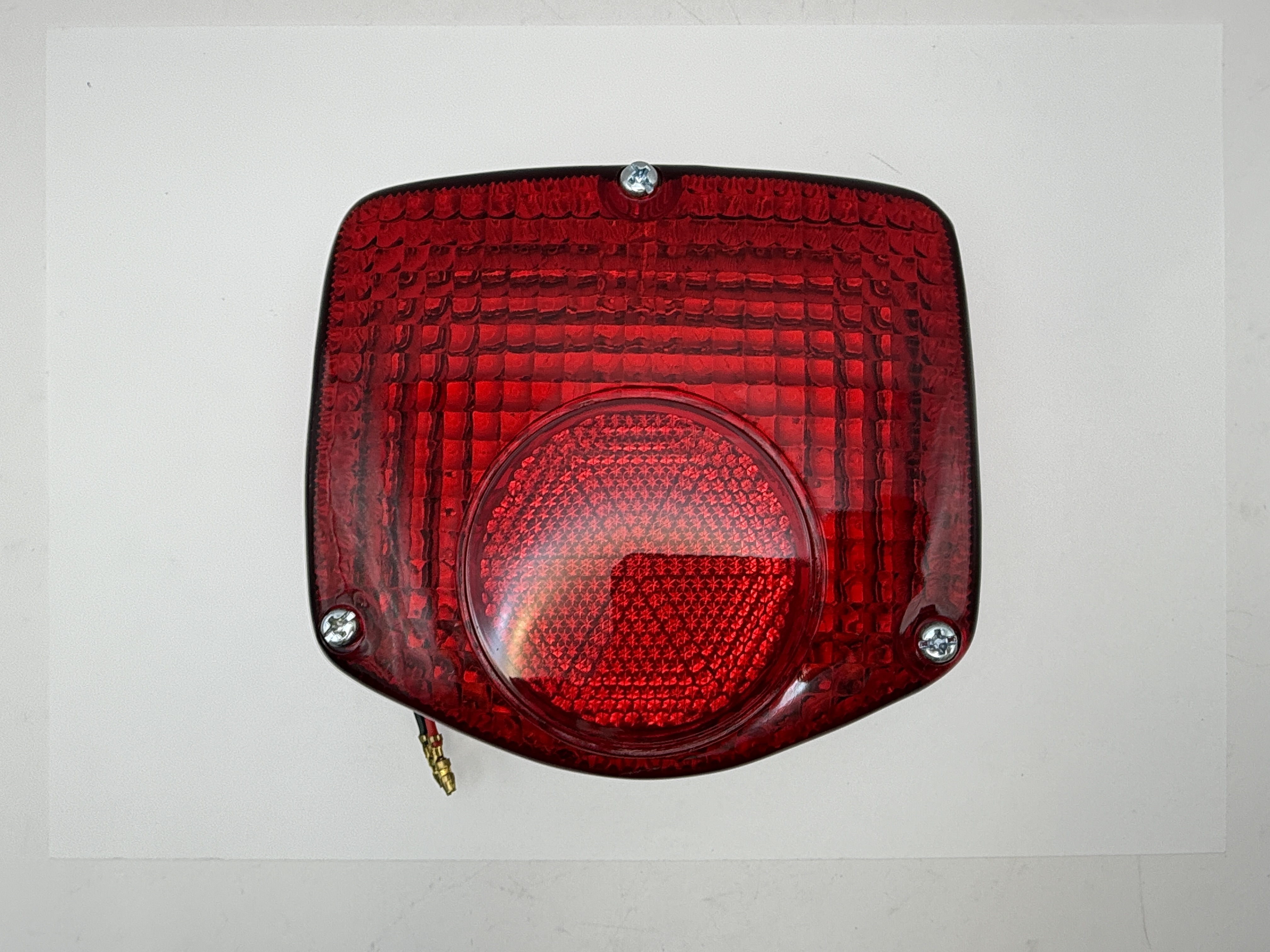 Hendler Complete Taillight Honda CB100, CB250N, CB50, NX50, XL100, CB125