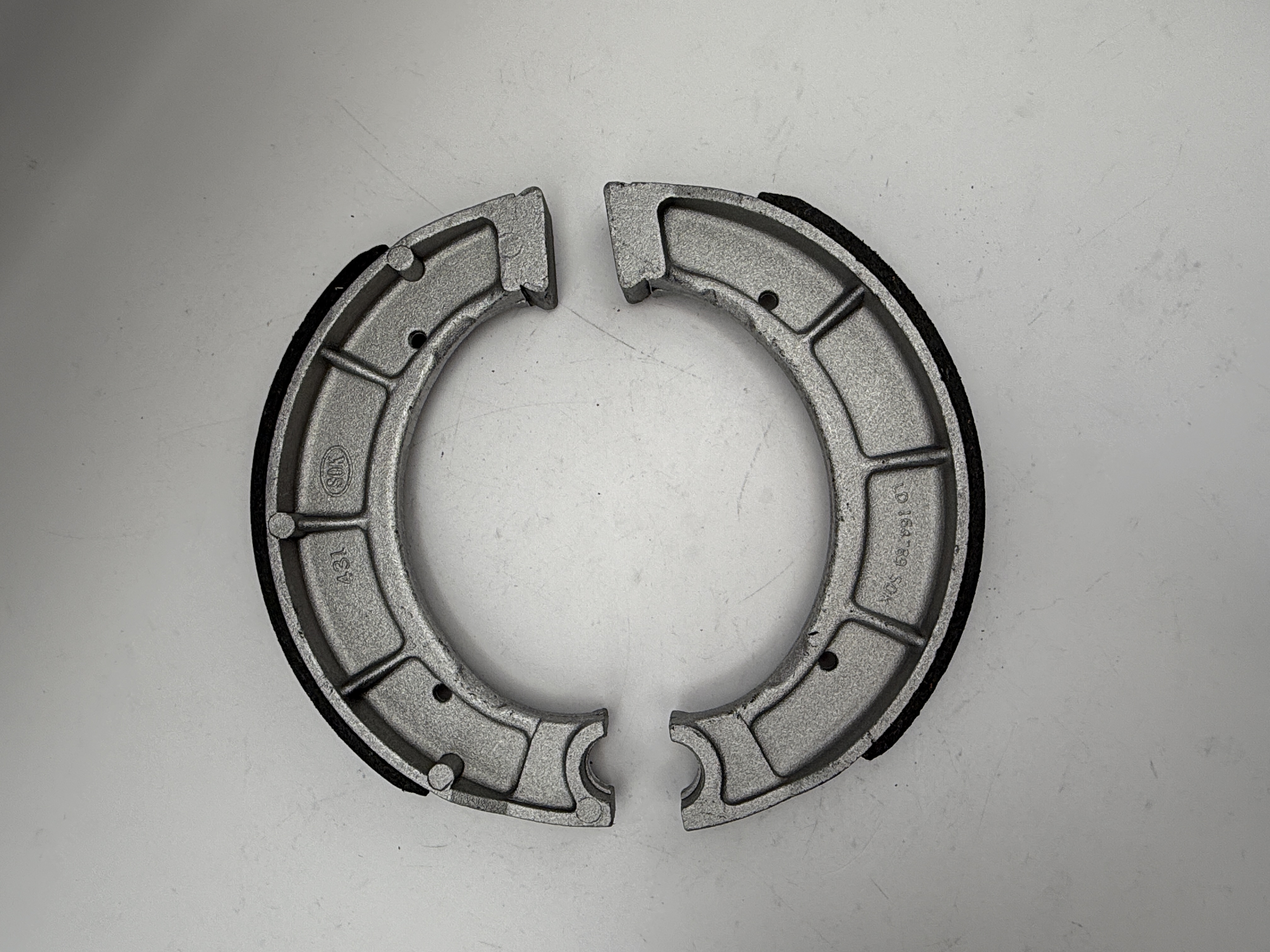 Hendler Drum Brake Shoes VB220, Y511, Y528 160mm x 25mm